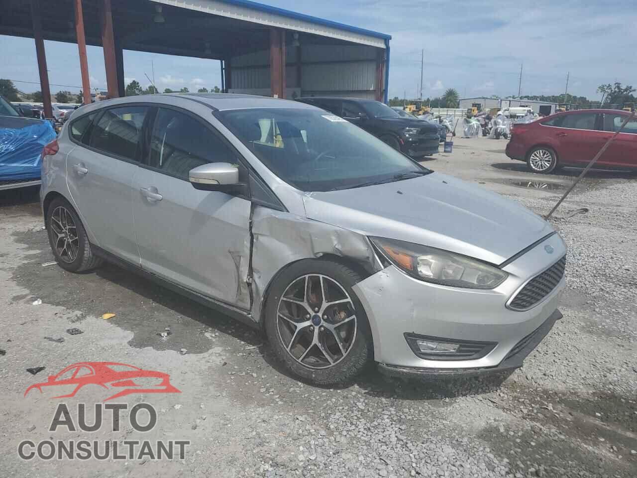 FORD FOCUS 2017 - 1FADP3M22HL312332