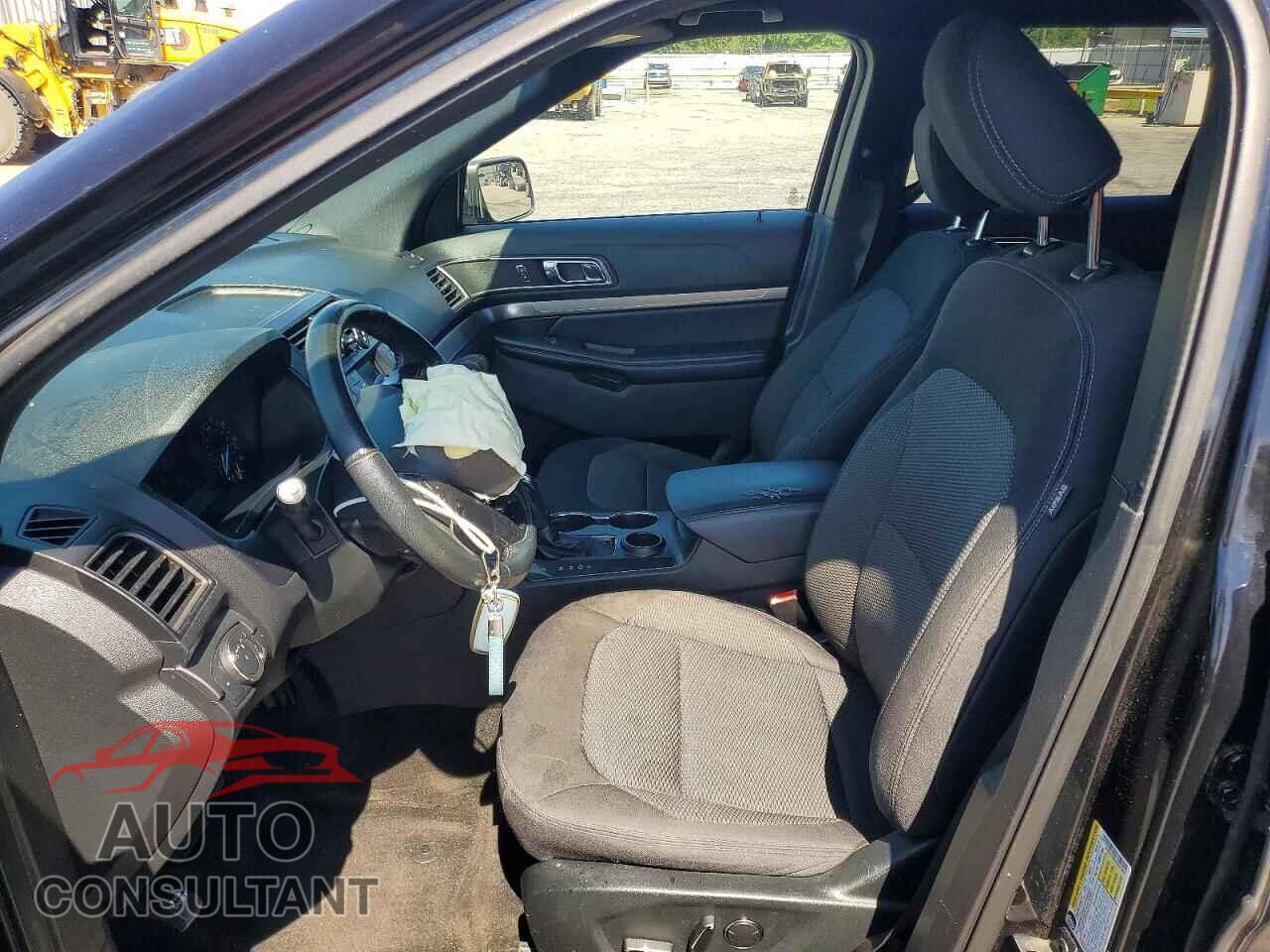 FORD EXPLORER 2018 - 1FM5K7D89JGB47852
