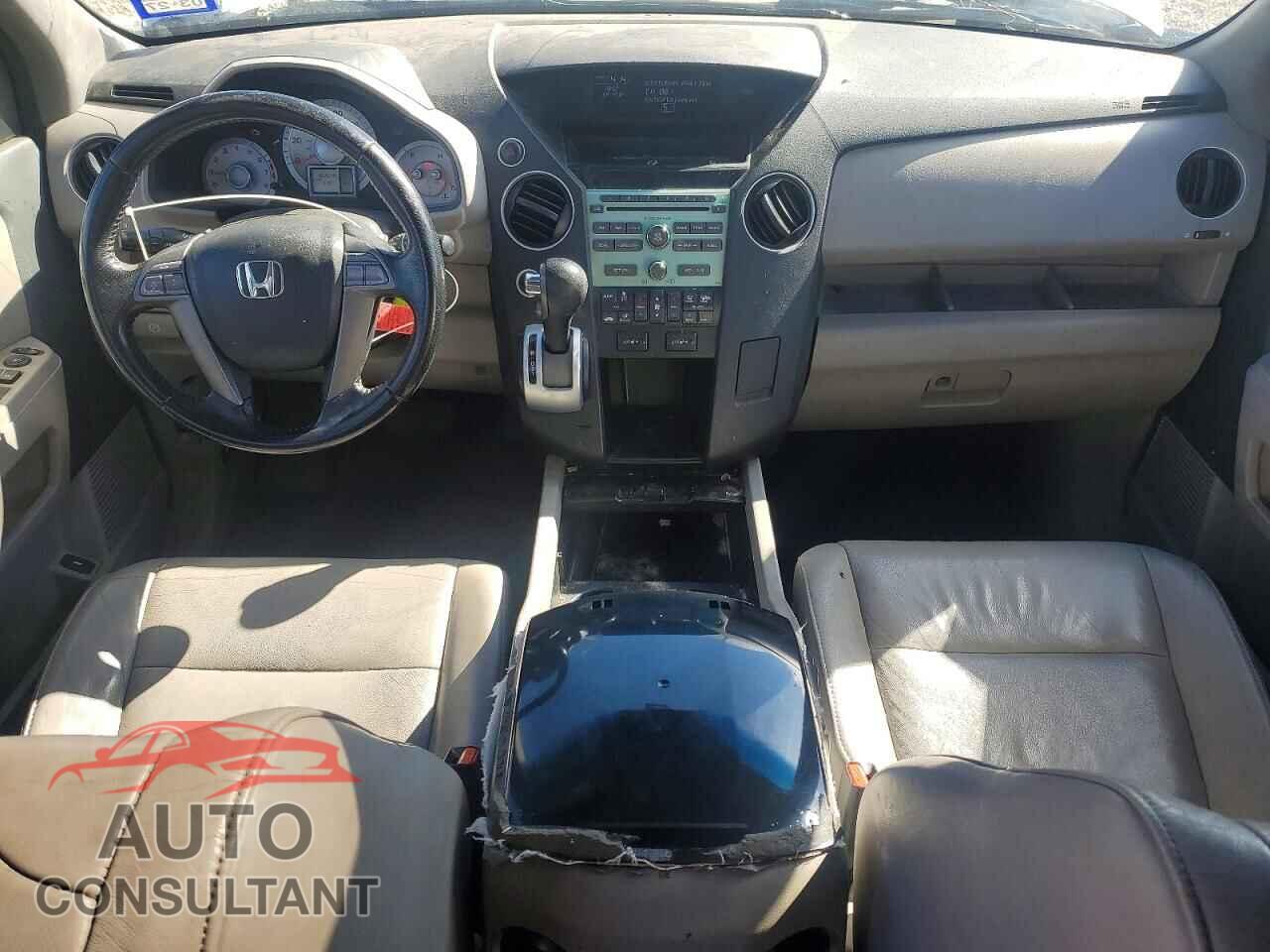 HONDA PILOT 2010 - 5FNYF4H58AB036983