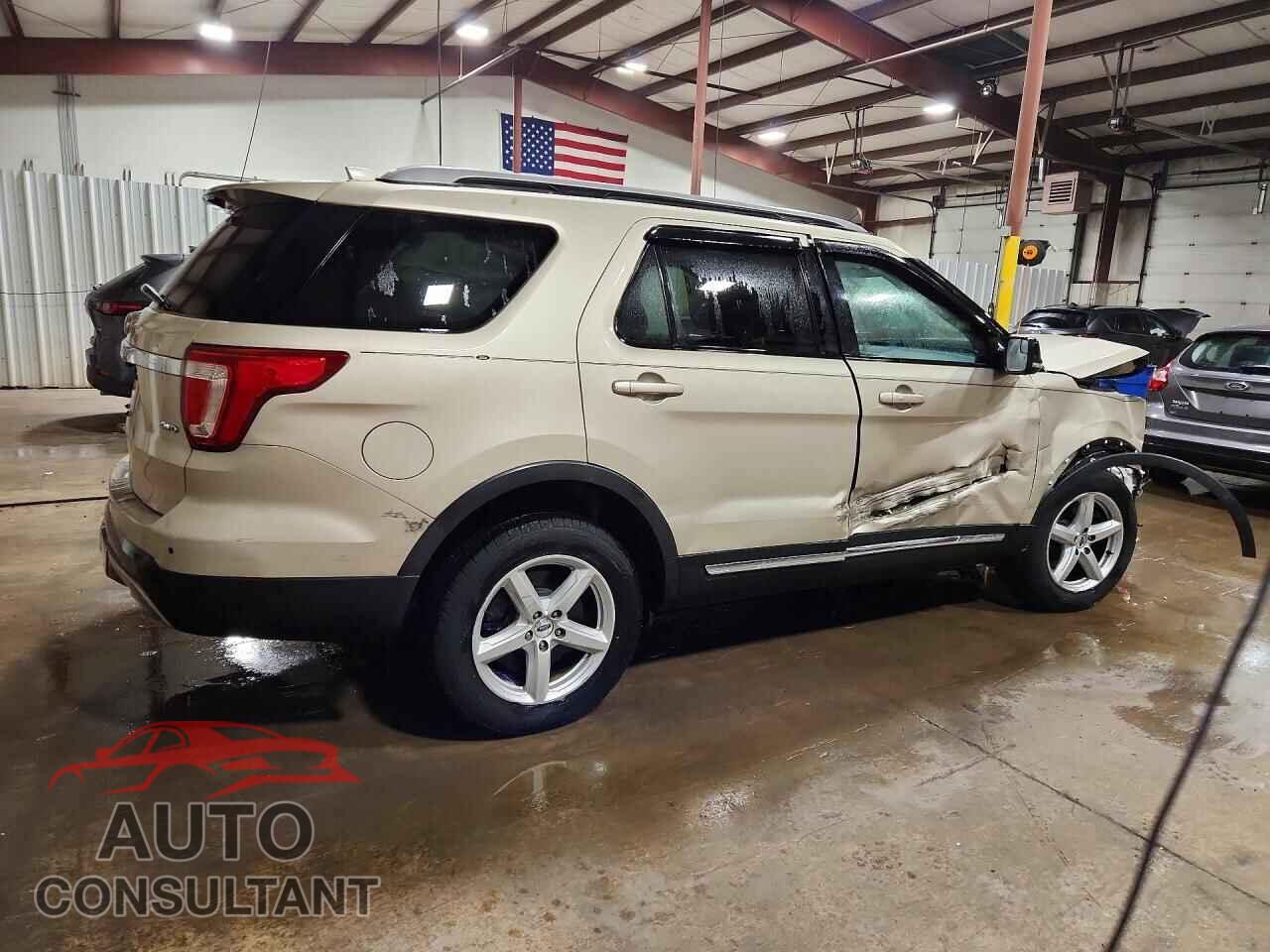 FORD EXPLORER 2017 - 1FM5K8D88HGD76216