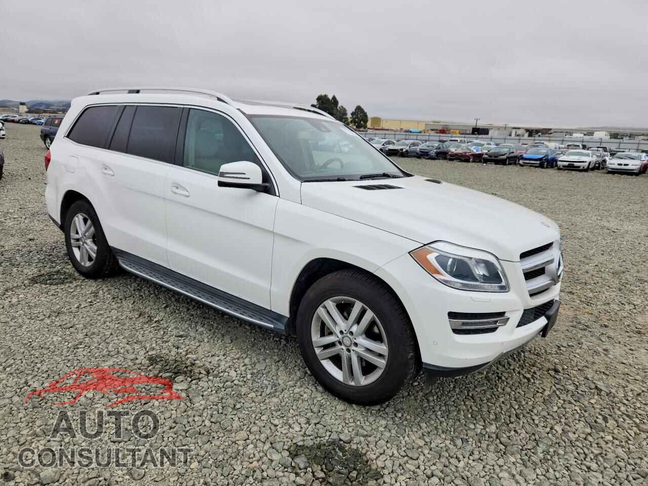 MERCEDES-BENZ GL-CLASS 2015 - 4JGDF2EE9FA561988