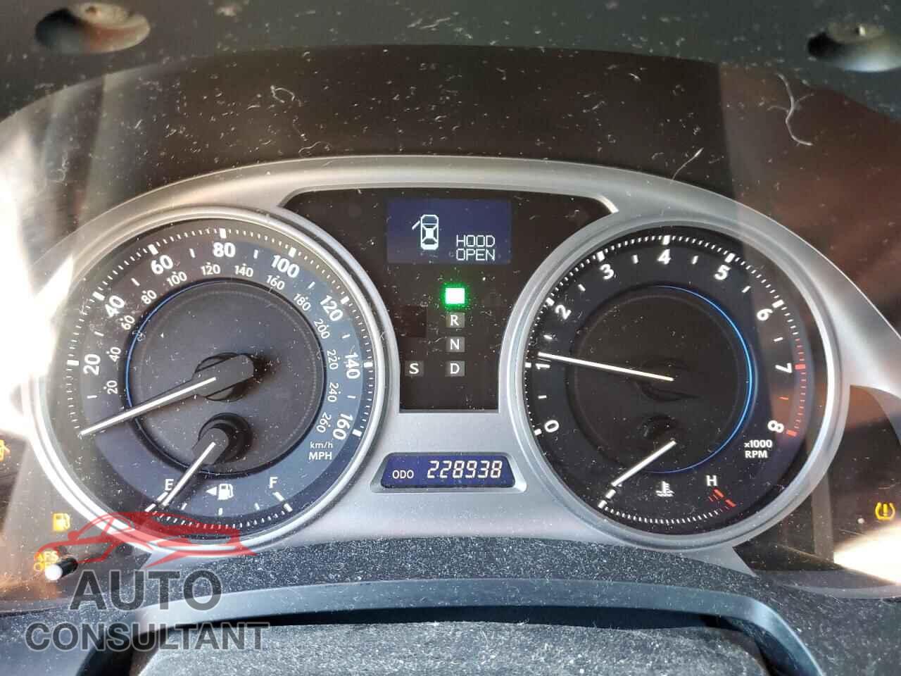 LEXUS IS 2010 - JTHCF5C23A5037438