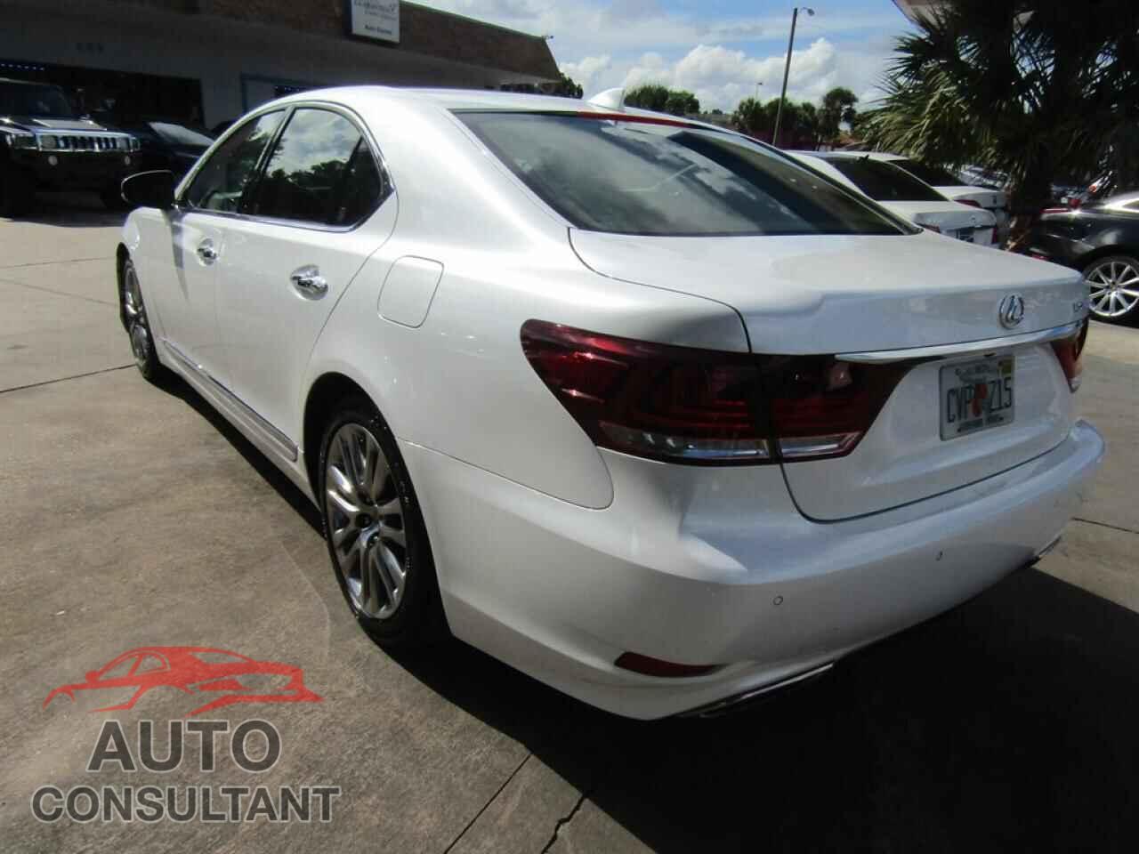 LEXUS LS460 2017 - JTHBL5EFXH51449XX