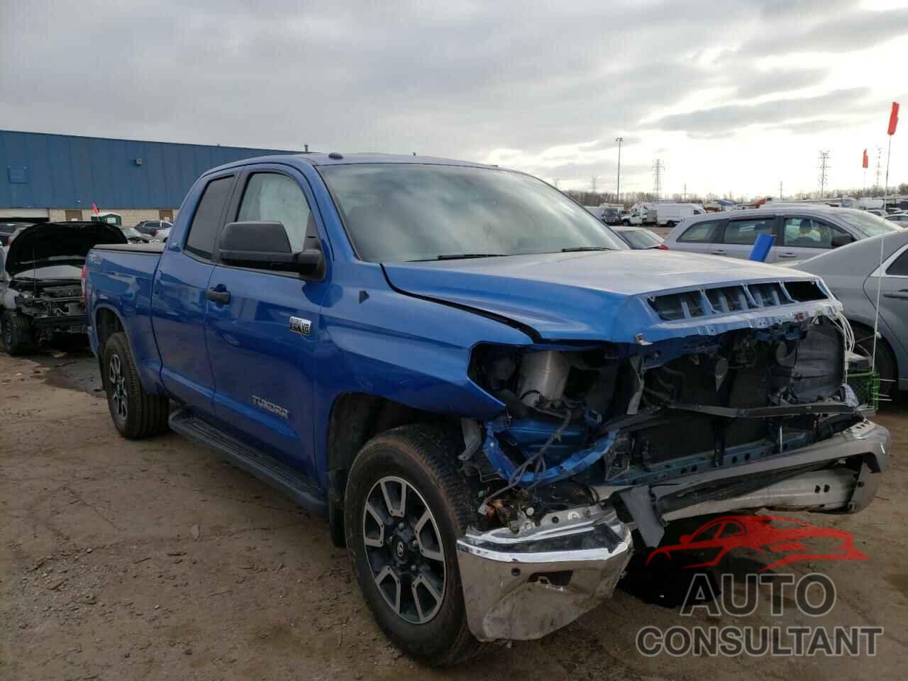 TOYOTA TUNDRA 2016 - 5TFUW5F16GX511100