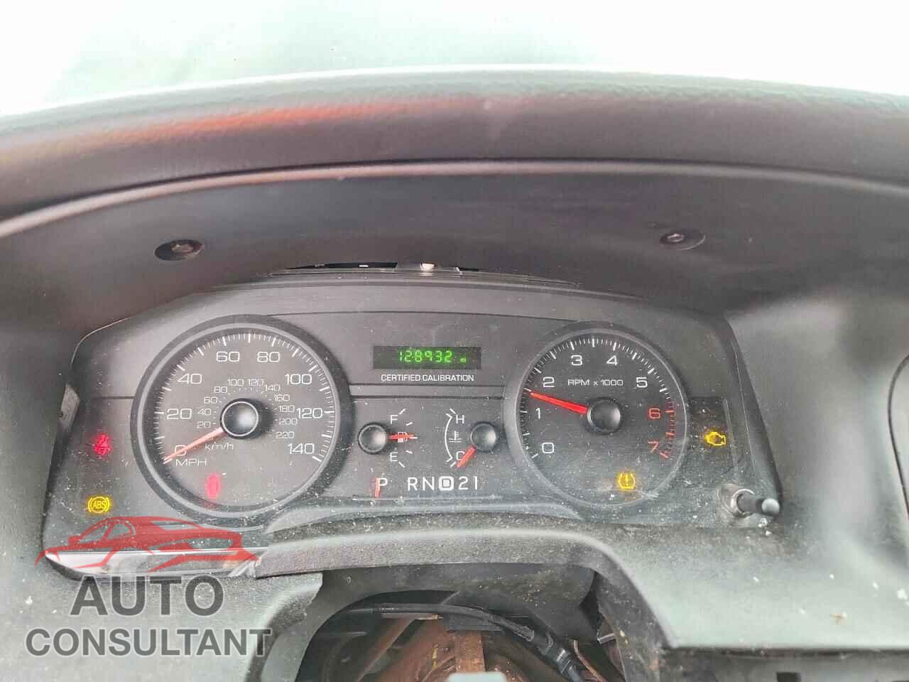 FORD CROWN VIC 2010 - 2FABP7BV2AX136810