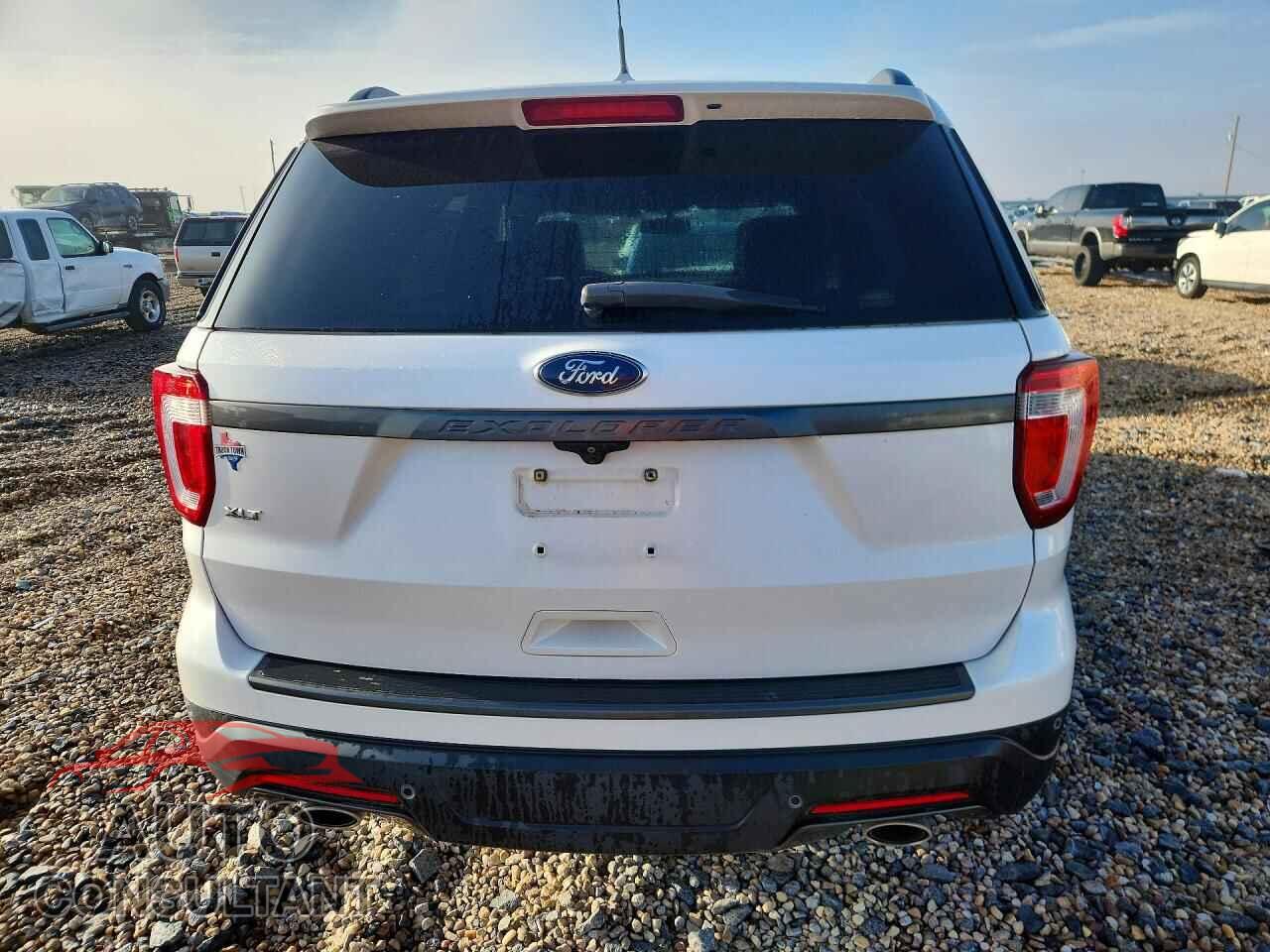FORD EXPLORER 2018 - 1FM5K7D89JGB30047