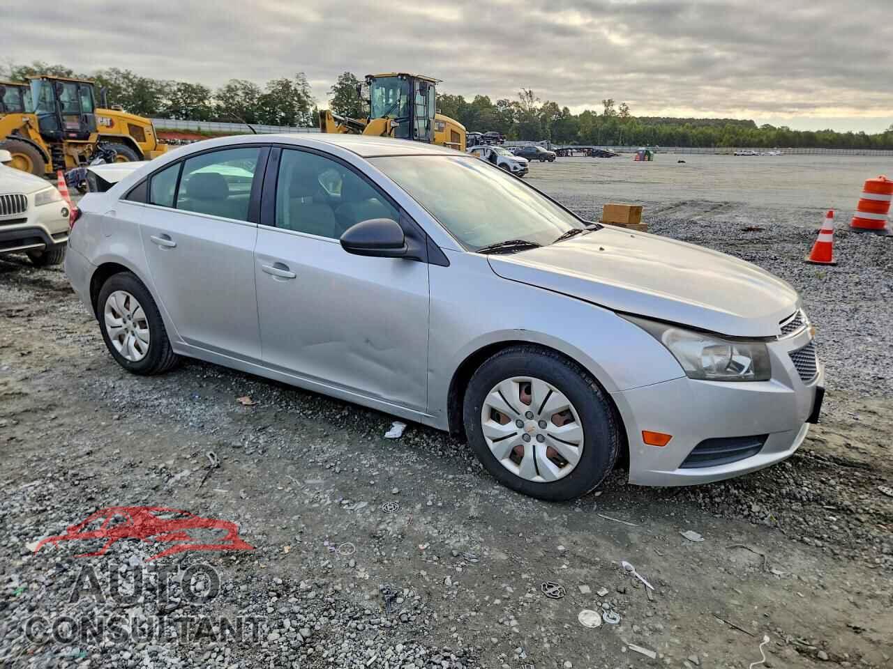 CHEVROLET CRUZE 2012 - 1G1PC5SH2C7190507