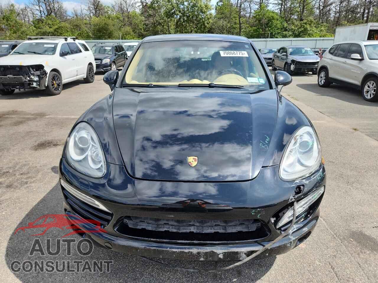 PORSCHE CAYENNE 2012 - WP1AA2A23CLA07815