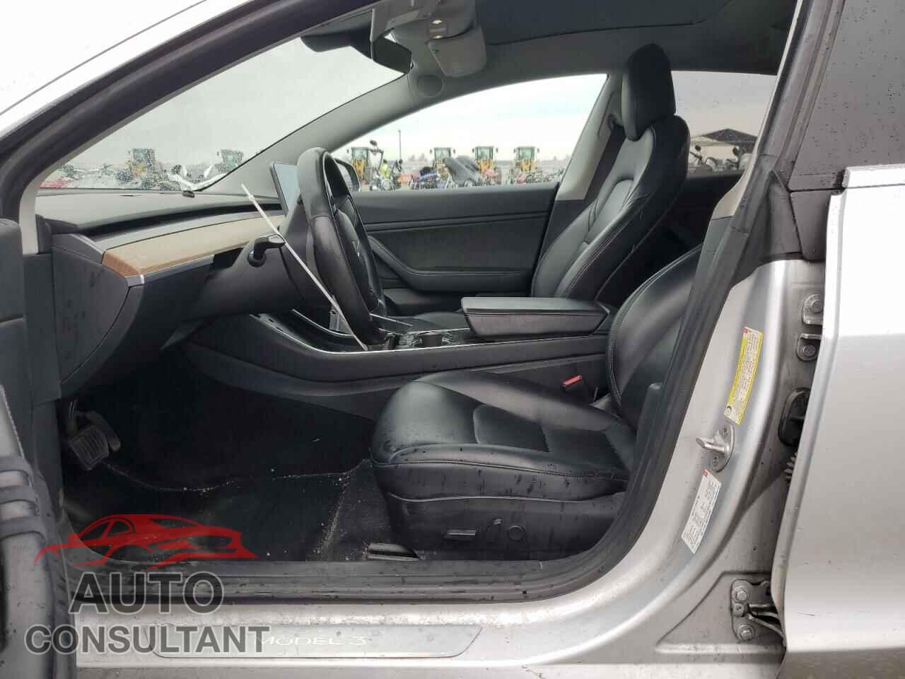 TESLA MODEL 3 2018 - 5YJ3E1EA8JF039461