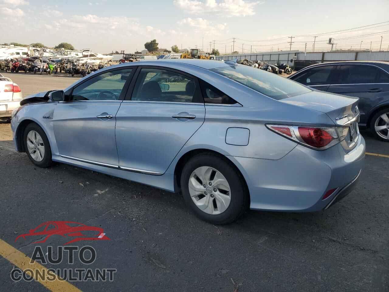 HYUNDAI SONATA 2015 - KMHEC4A44FA134708