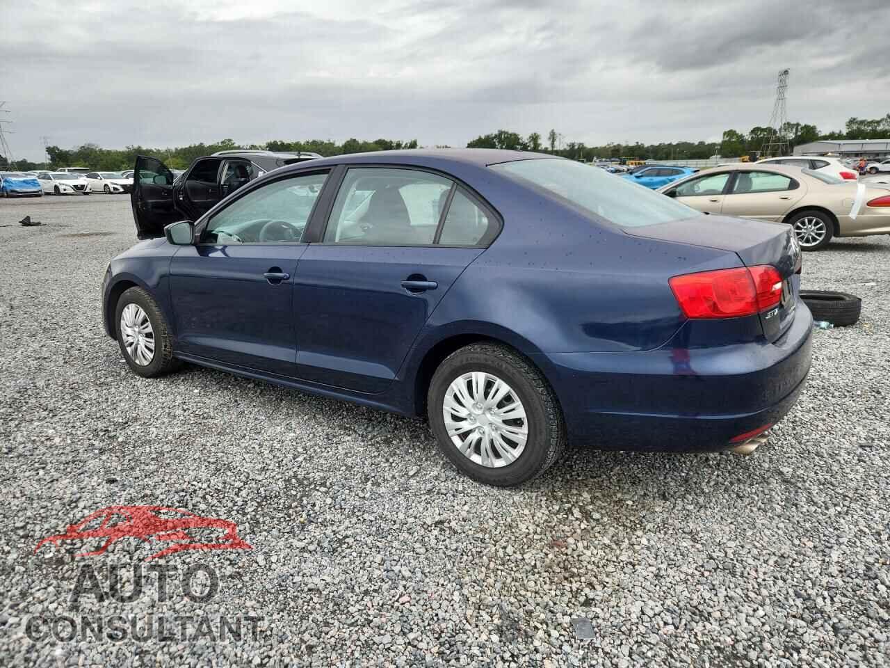 VOLKSWAGEN JETTA 2013 - 3VW2K7AJ5DM424891