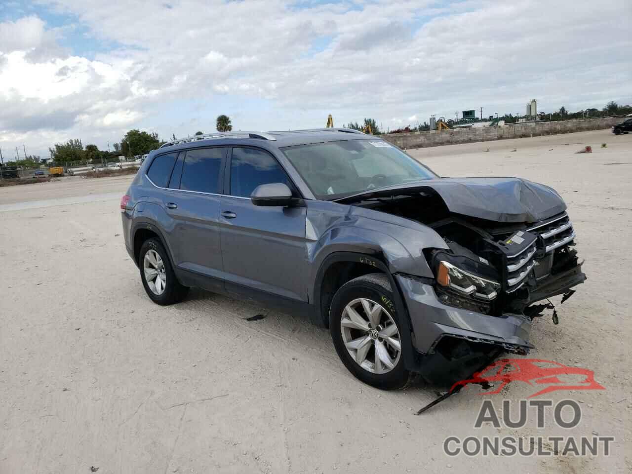 VOLKSWAGEN ATLAS 2018 - 1V2CR2CA0JC588242