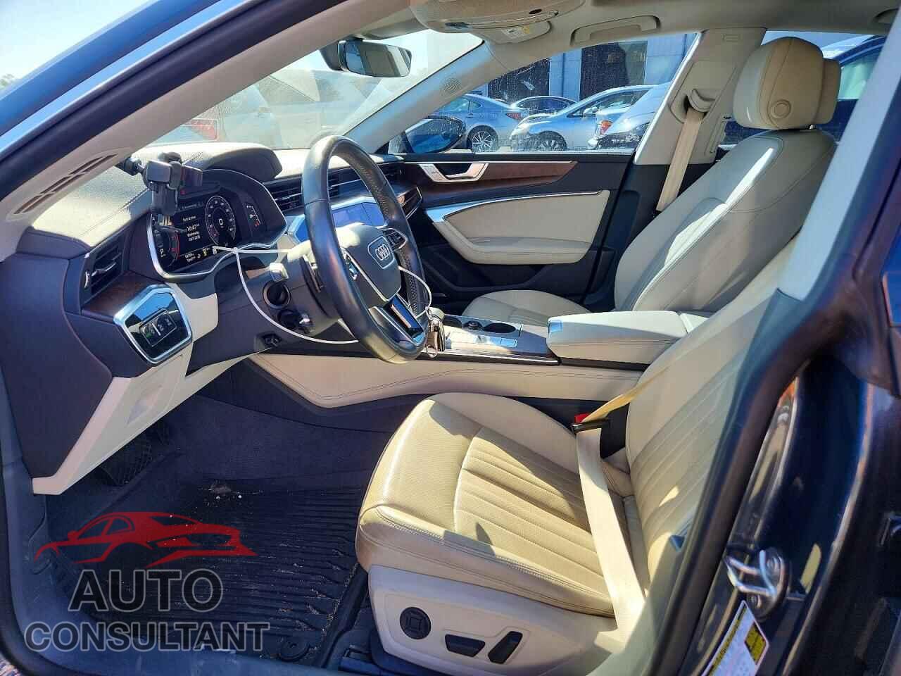 AUDI A7 2019 - WAUR2AF28KN060482