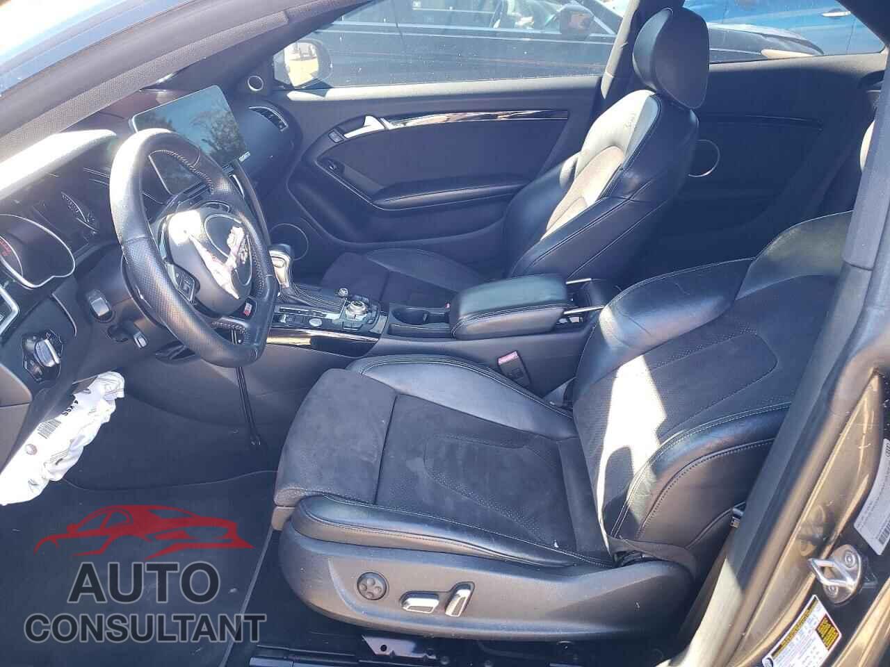 AUDI A5 2014 - WAUMFAFRXEA016457