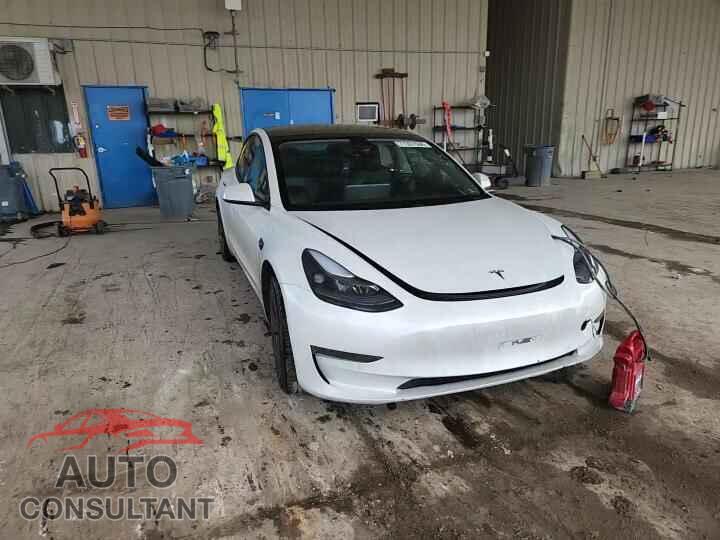 TESLA MODEL 3 2021 - 5YJ3E1EA8MF047564