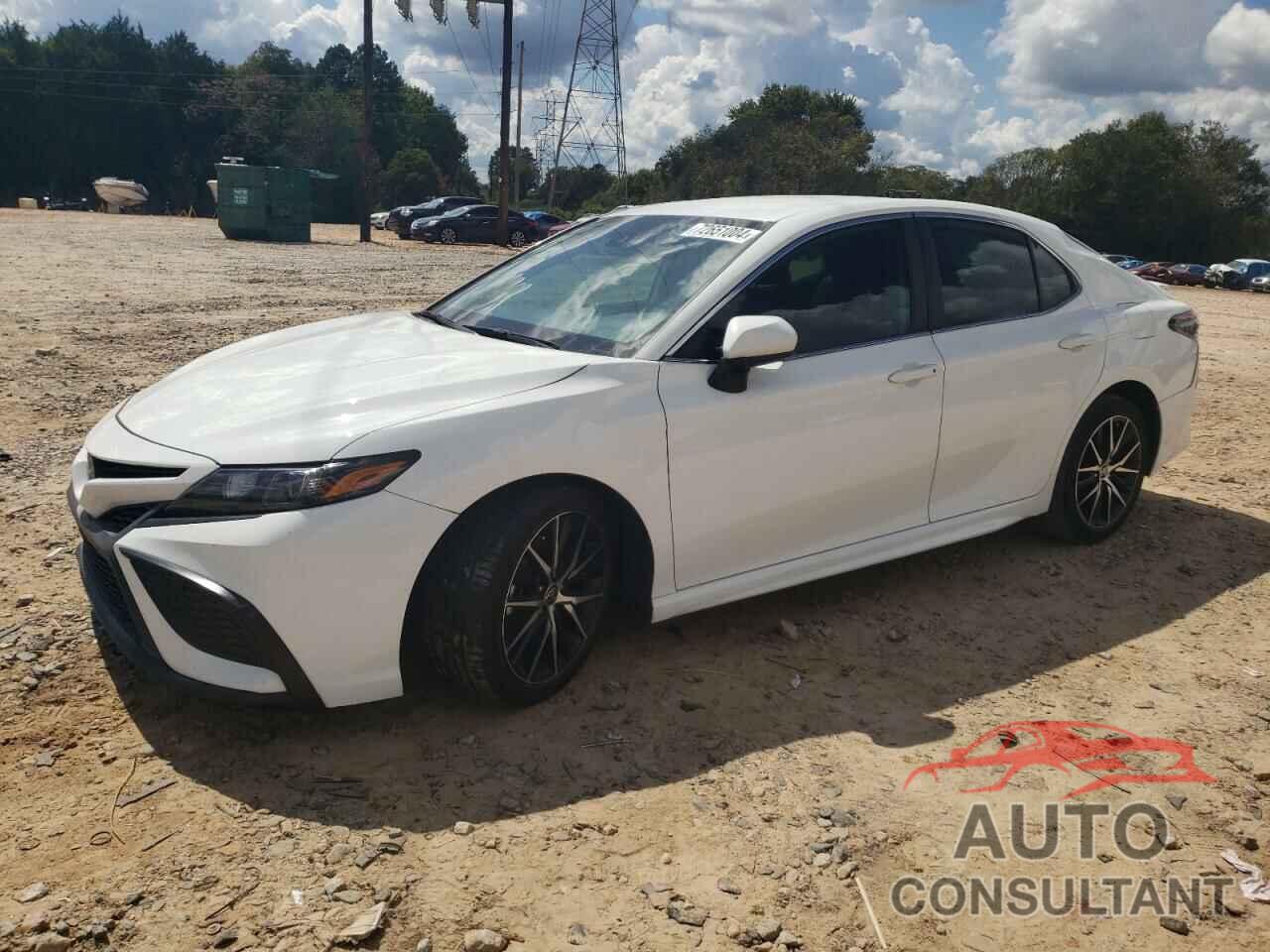 TOYOTA CAMRY 2021 - 4T1G11AK6MU475132