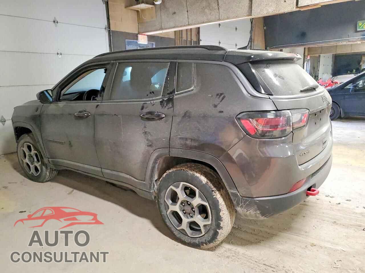 JEEP COMPASS 2022 - 3C4NJDDB2NT153415