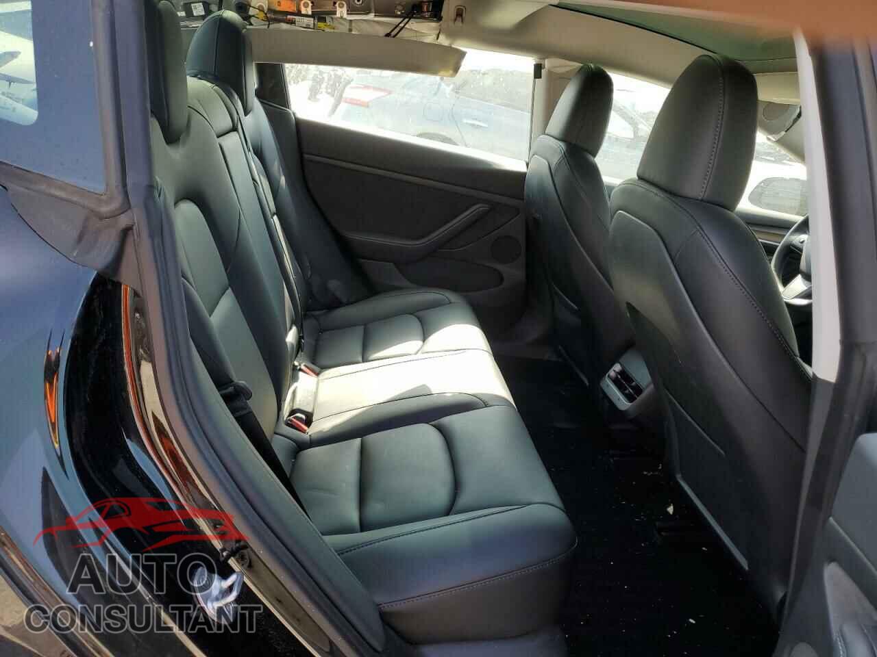 TESLA MODEL 3 2023 - 5YJ3E1EA4PF509803