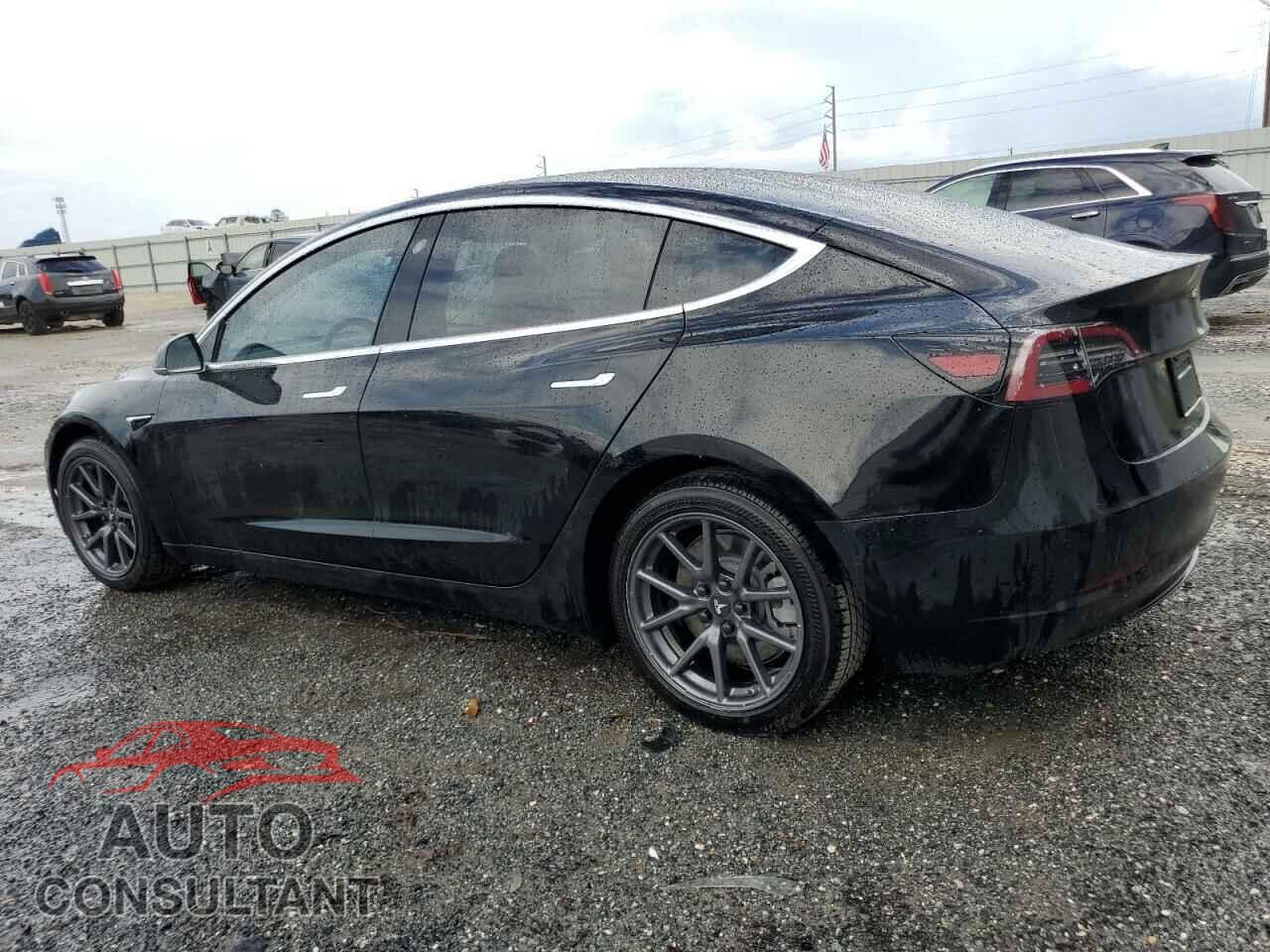 TESLA MODEL 3 2019 - 5YJ3E1EB1KF384745