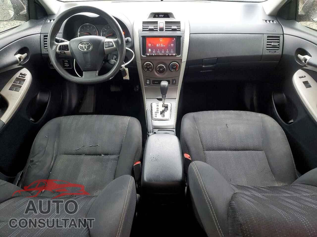 TOYOTA COROLLA 2013 - 2T1BU4EE2DC059393