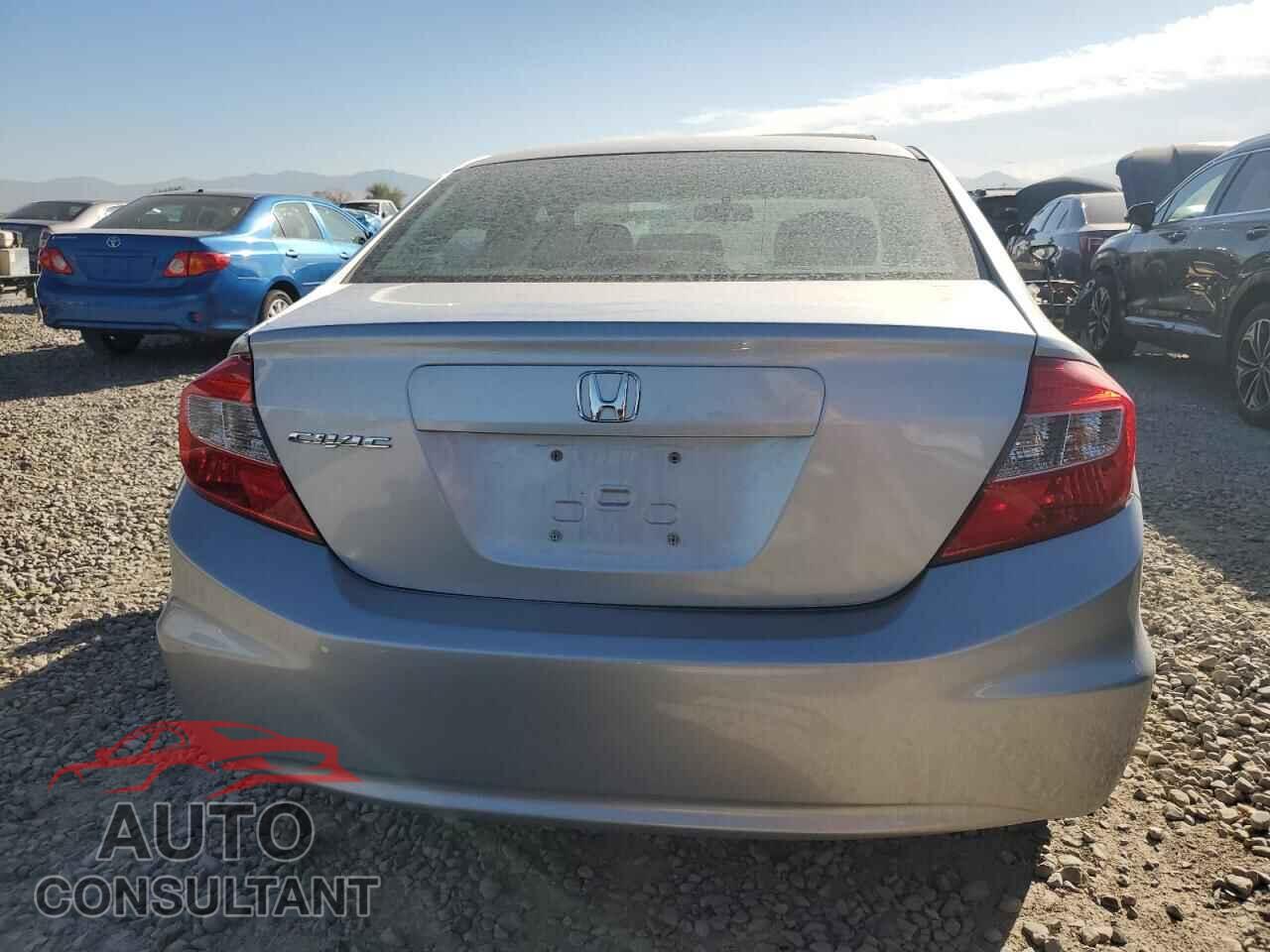 HONDA CIVIC 2012 - 2HGFB2F93CH510124