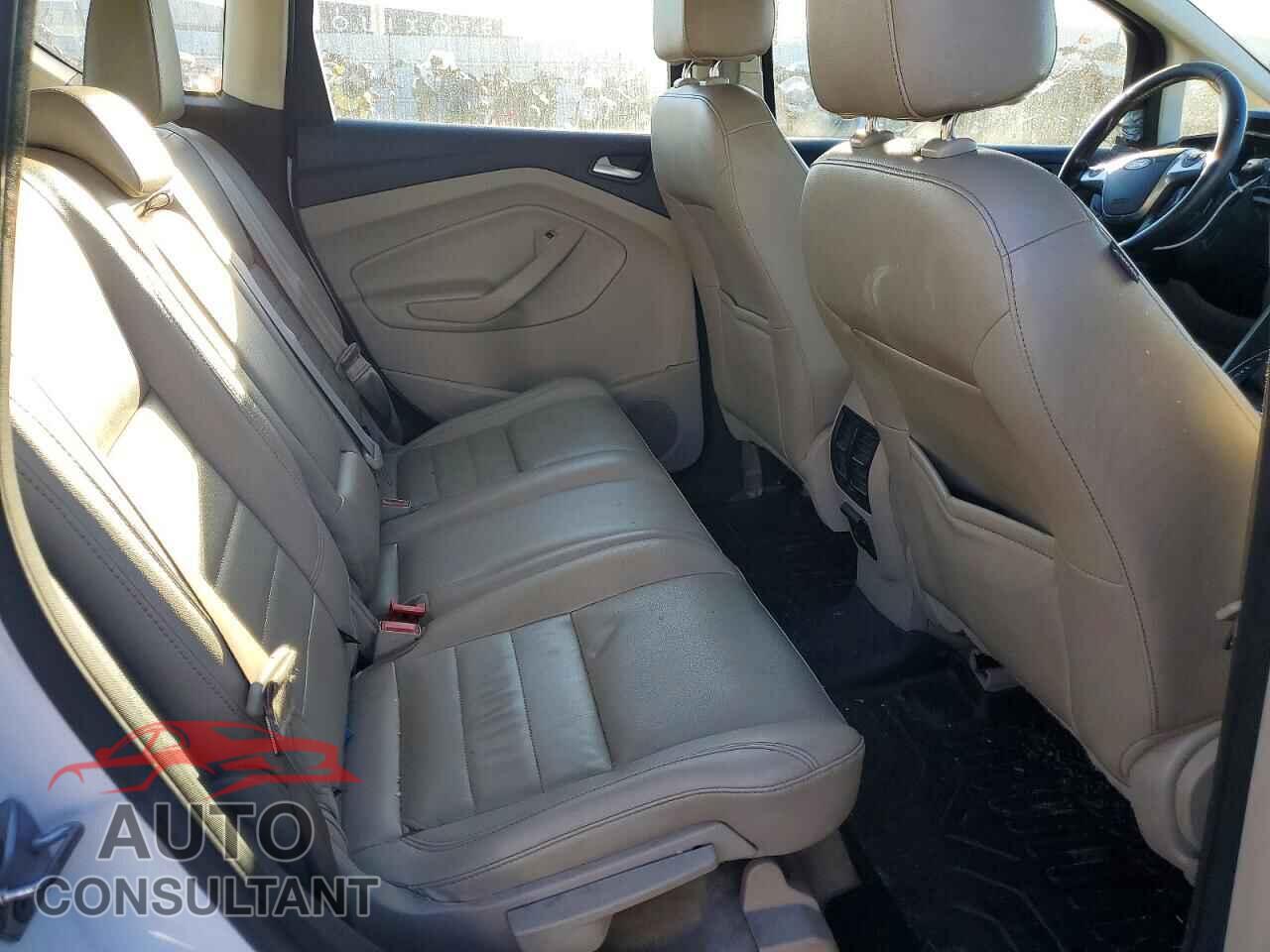 FORD CMAX 2013 - 1FADP5CU3DL543779