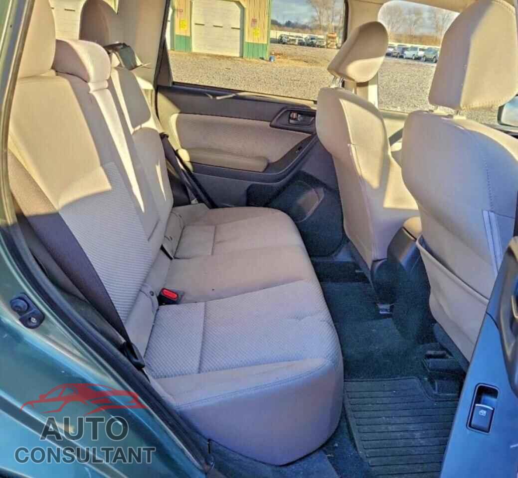 SUBARU FORESTER 2017 - JF2SJAEC8HH403219