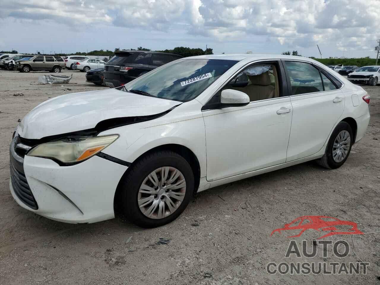 TOYOTA CAMRY 2016 - 4T4BF1FK6GR560969