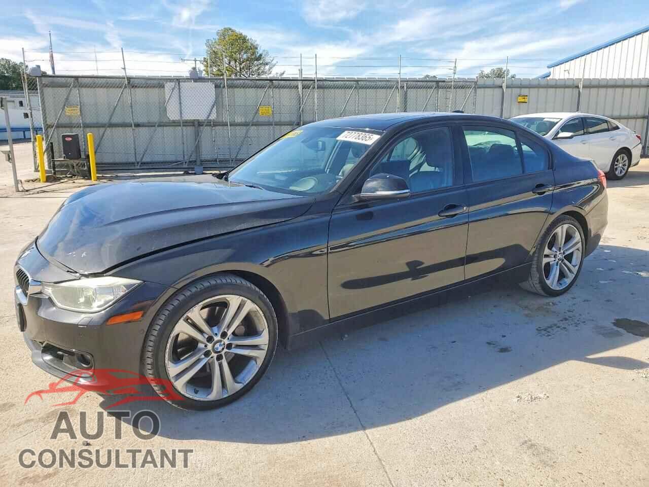 BMW 3 SERIES 2013 - WBA3B9G53DNP39575