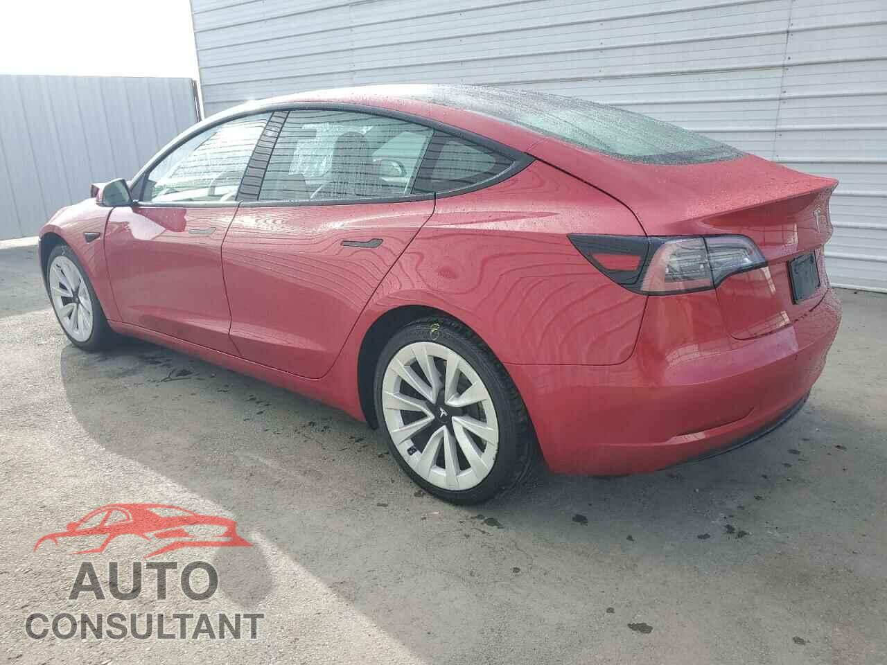 TESLA MODEL 3 2022 - 5YJ3E1EA5NF303869