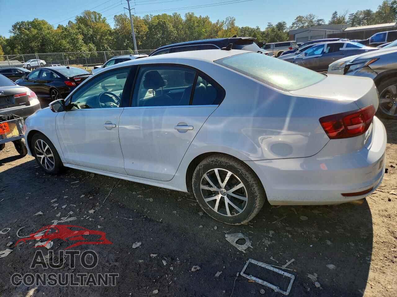 VOLKSWAGEN JETTA 2017 - 3VWDB7AJ3HM233274