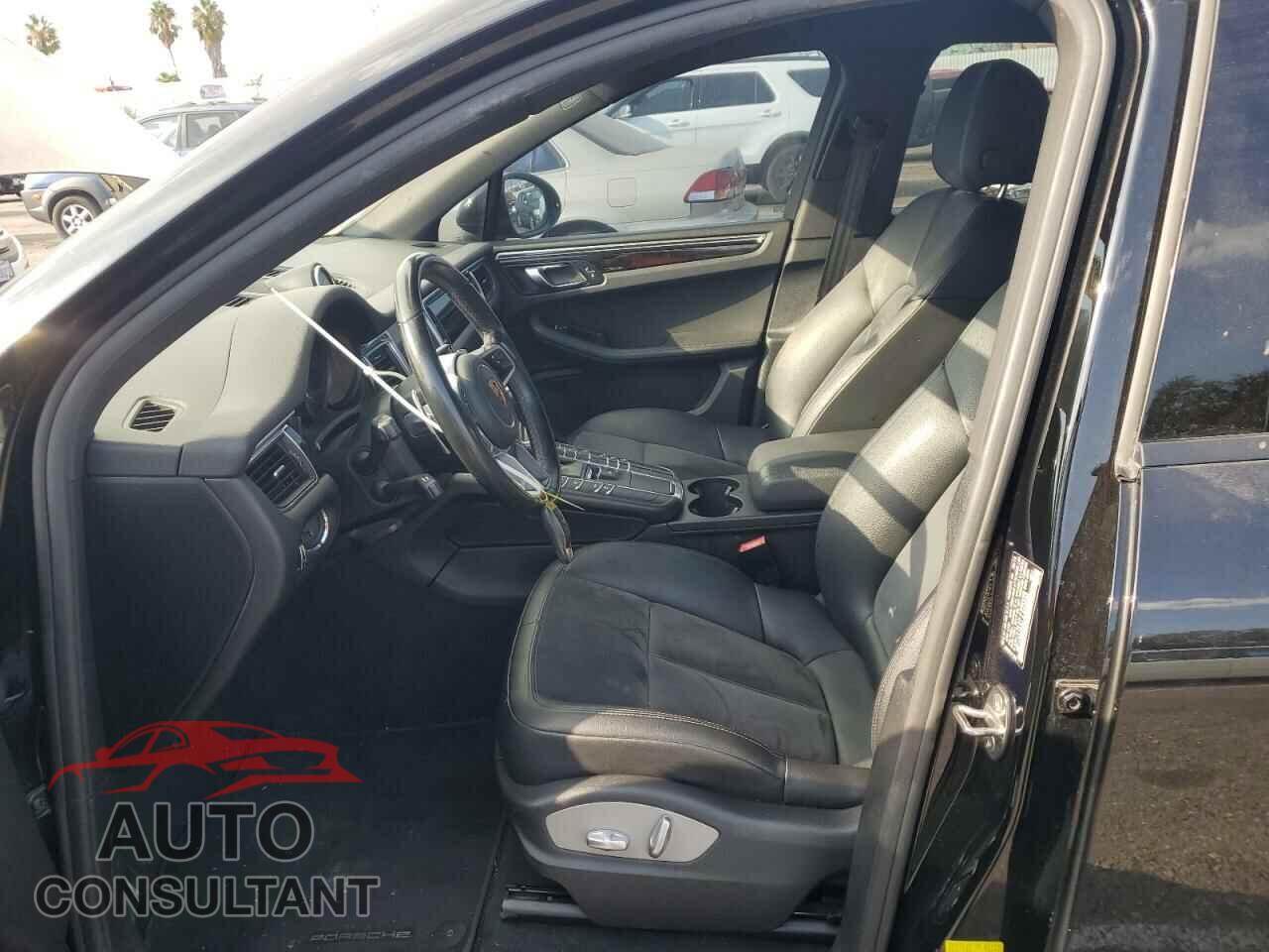 PORSCHE MACAN 2018 - WP1AA2A51JLB22095