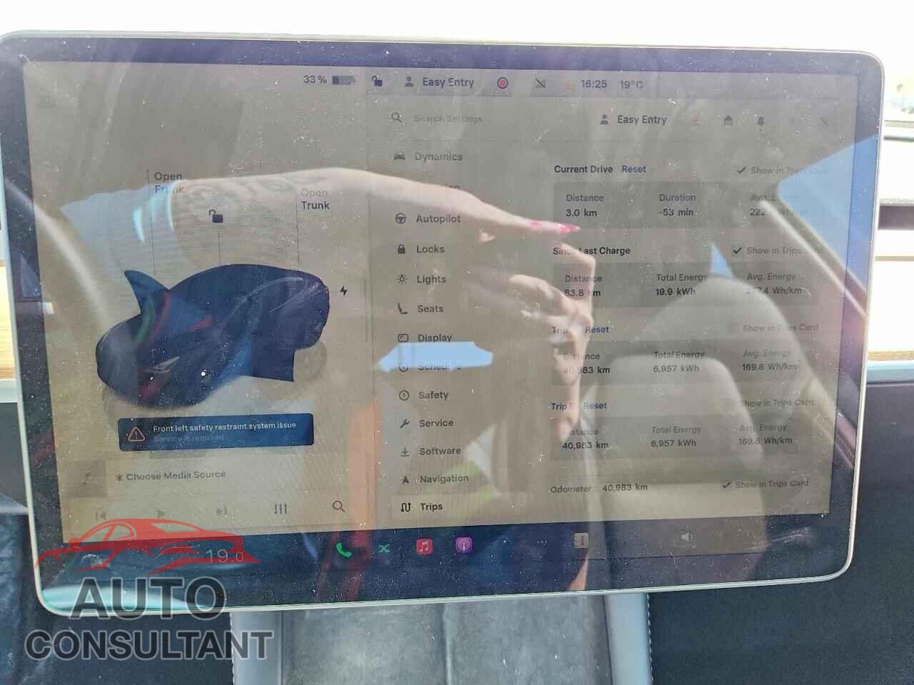 TESLA MODEL 3 2023 - LRW3E1FA5PC872684