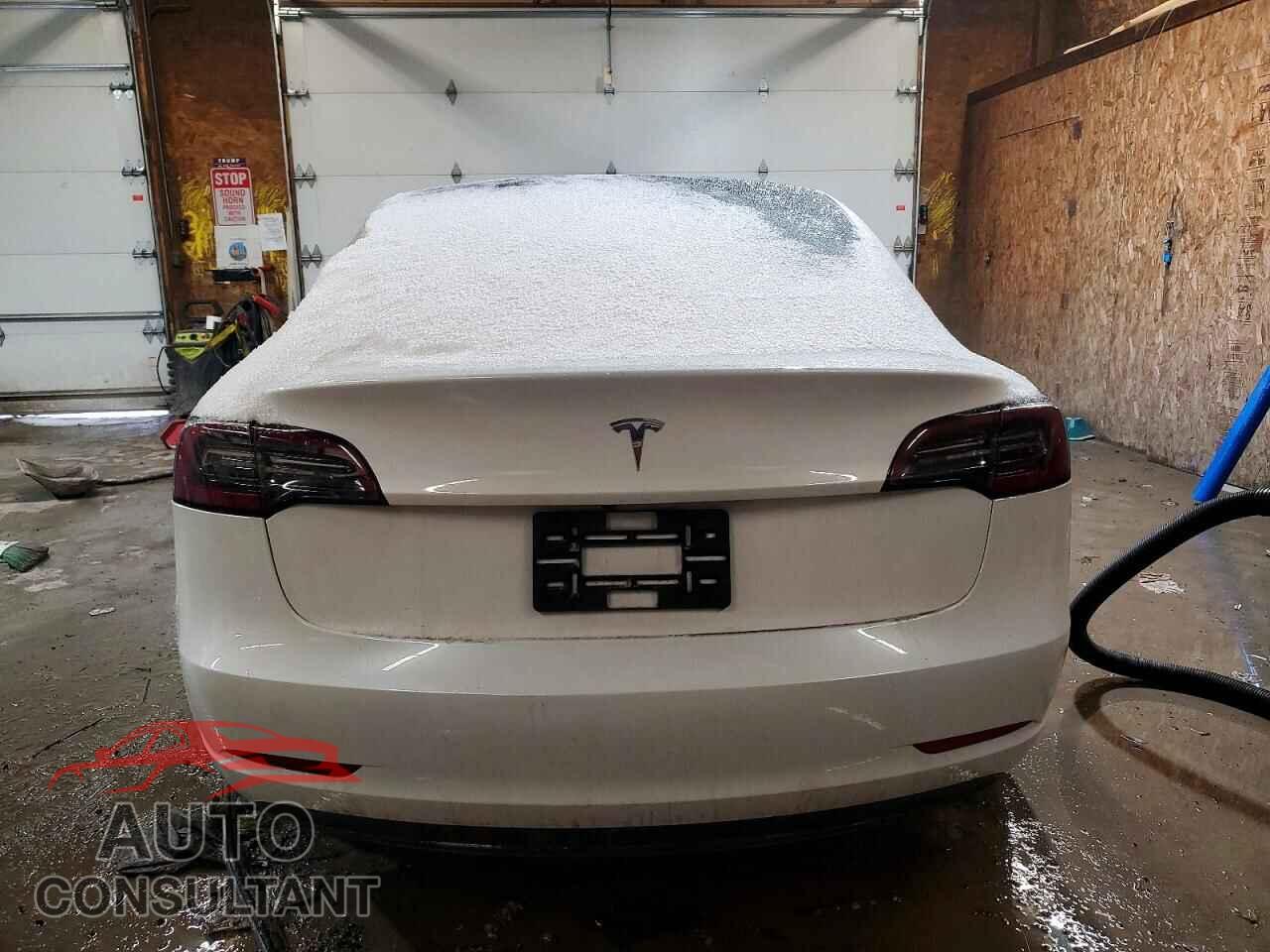 TESLA MODEL 3 2023 - 5YJ3E1EA2PF562290