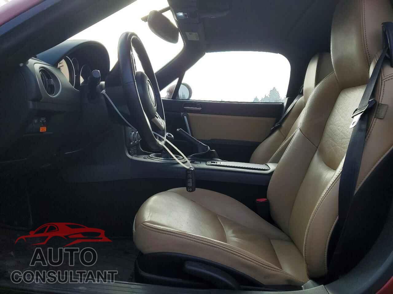 MAZDA MX5 2011 - JM1NC2PF8B0216376