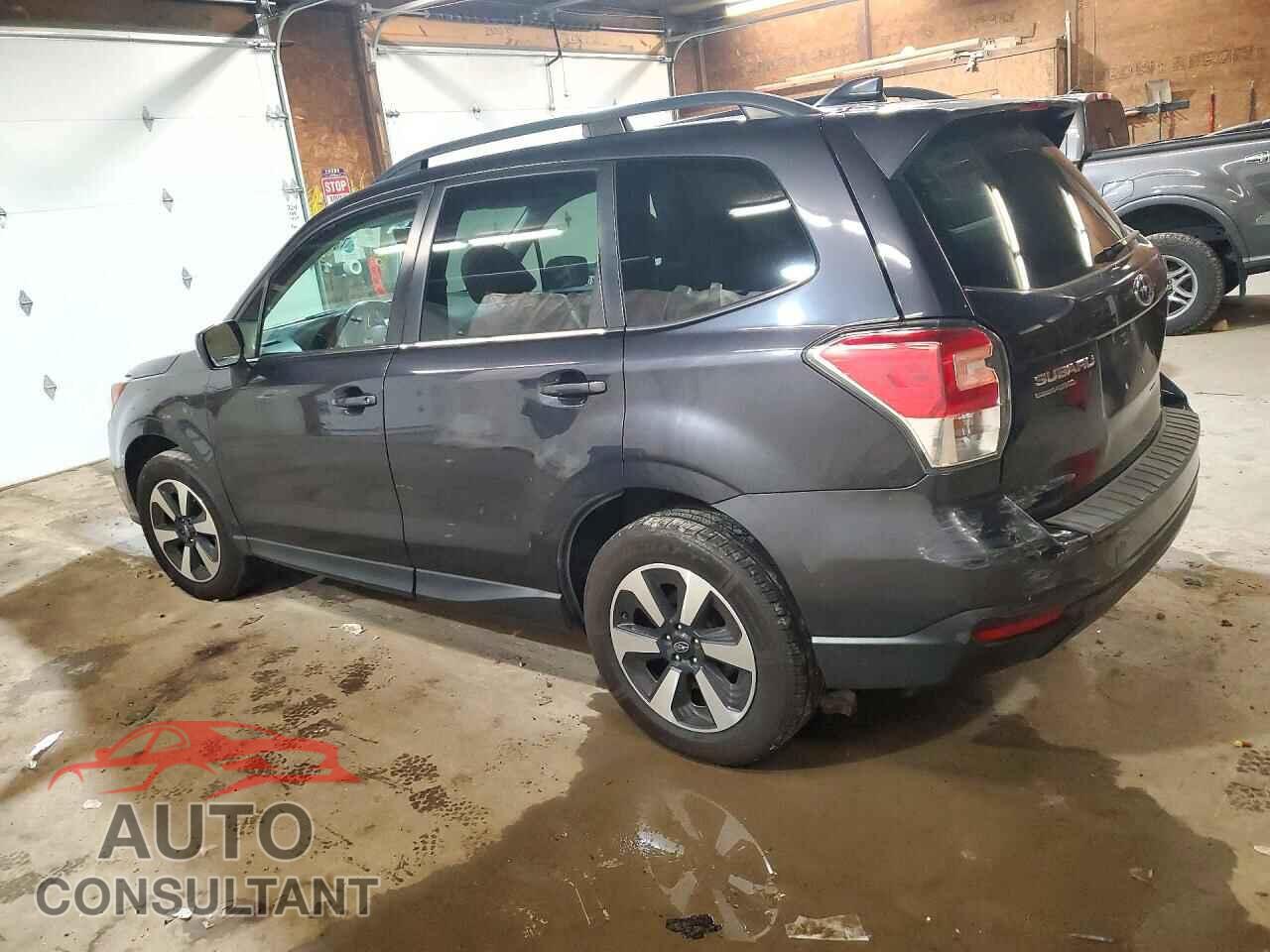 SUBARU FORESTER 2017 - JF2SJALC1HH516903