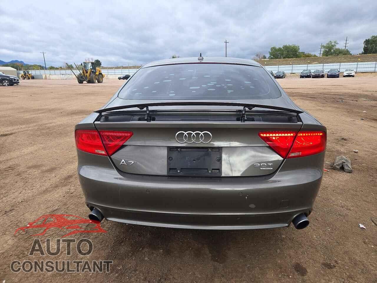 AUDI A7 2013 - WAUYGAFC2DN064021