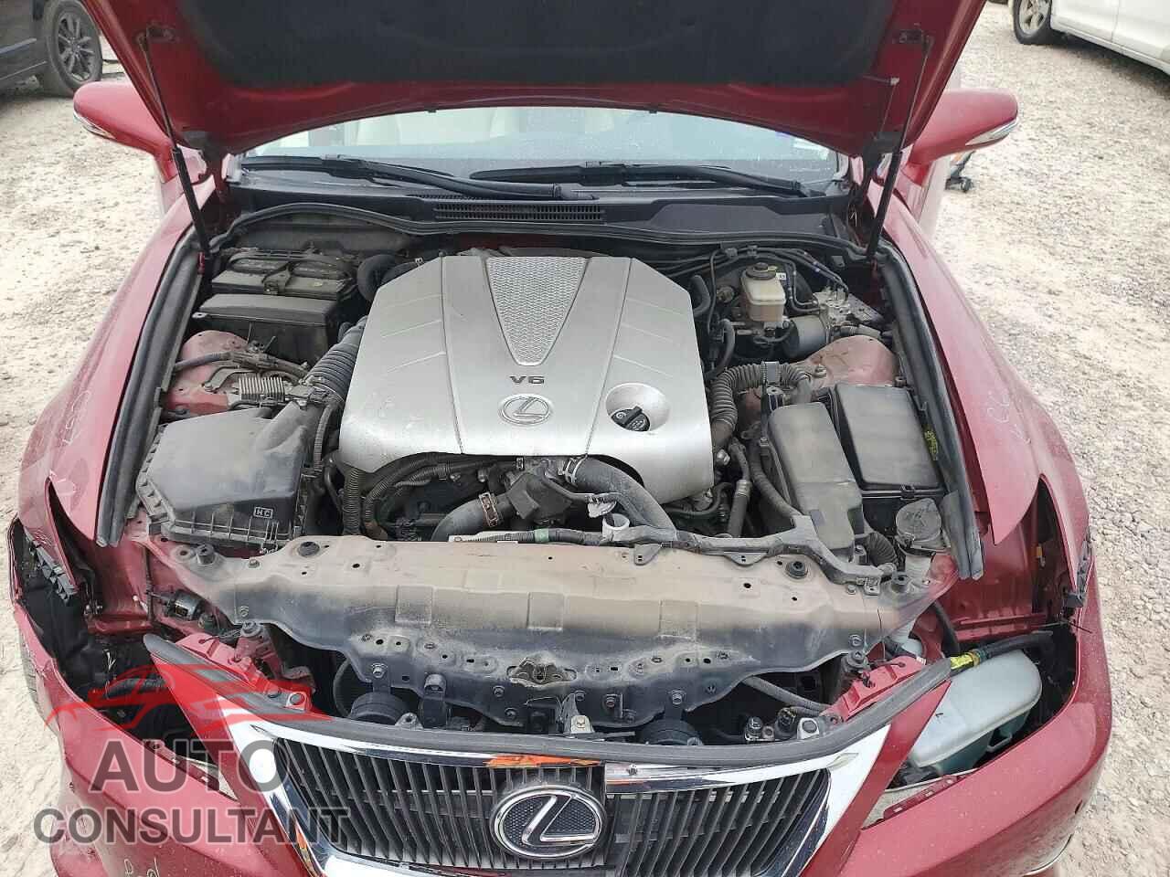 LEXUS IS 2010 - JTHFE2C28A2504224