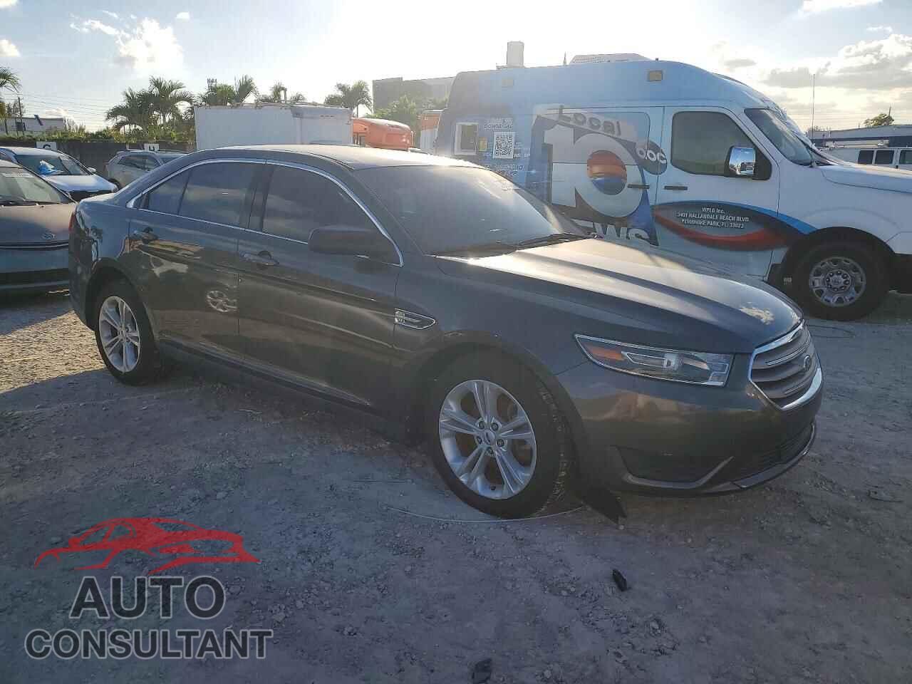 FORD TAURUS 2017 - 1FAHP2D86HG113468