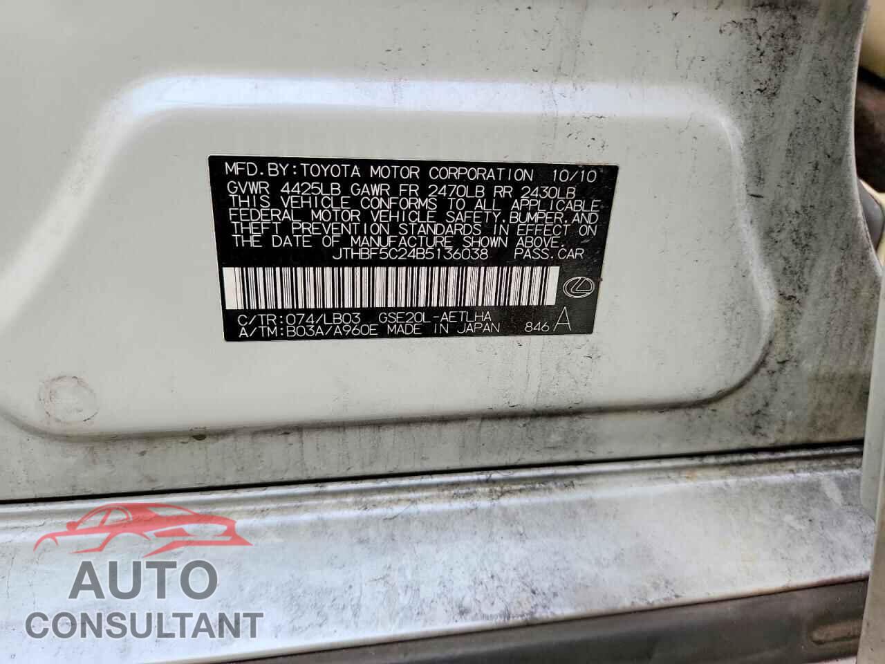 LEXUS IS 2011 - JTHBF5C24B5136038