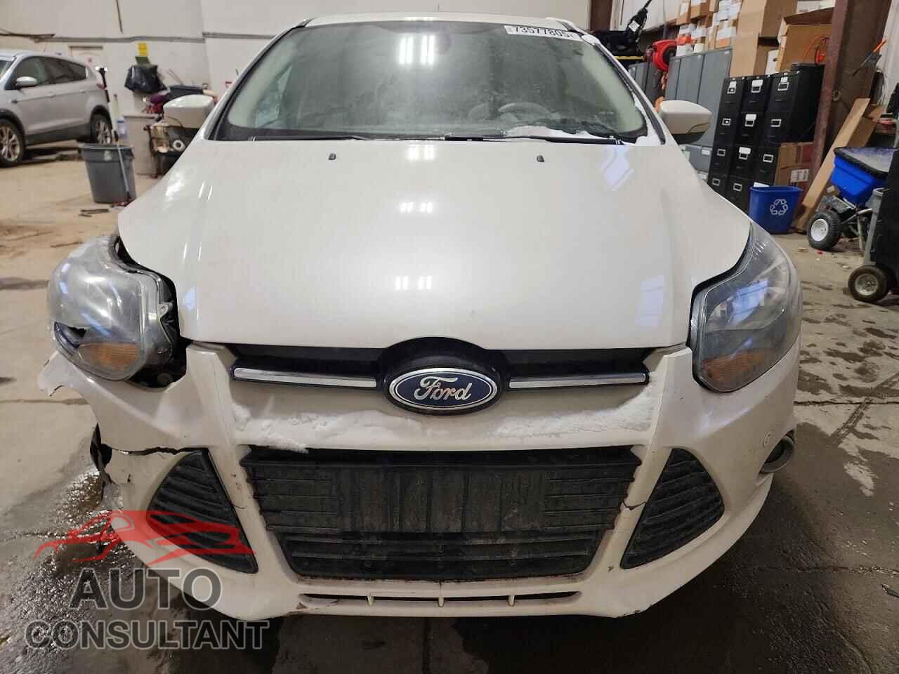 FORD FOCUS 2012 - 1FAHP3N24CL326239