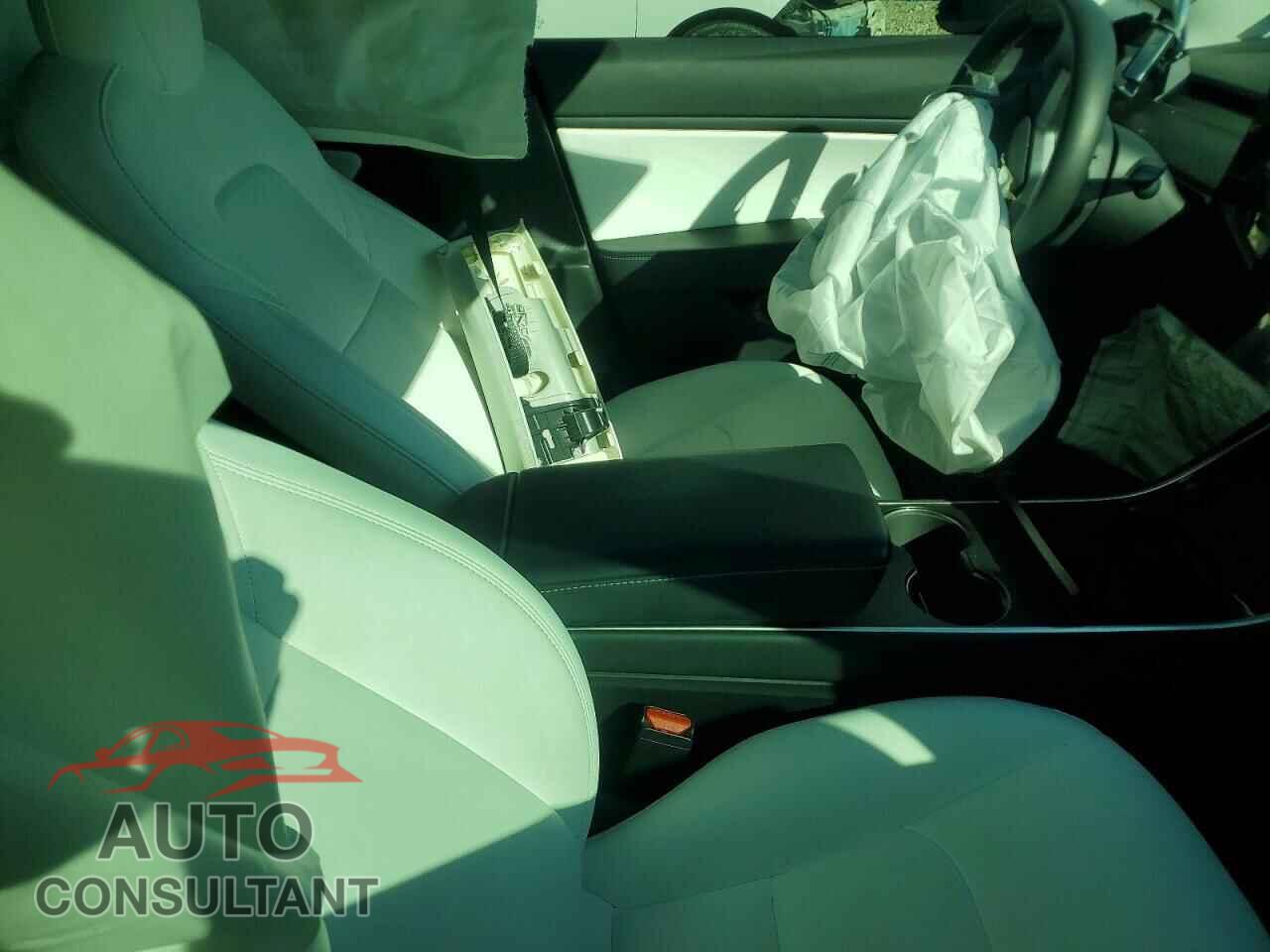 TESLA MODEL 3 2020 - 5YJ3E1EC8LF714679