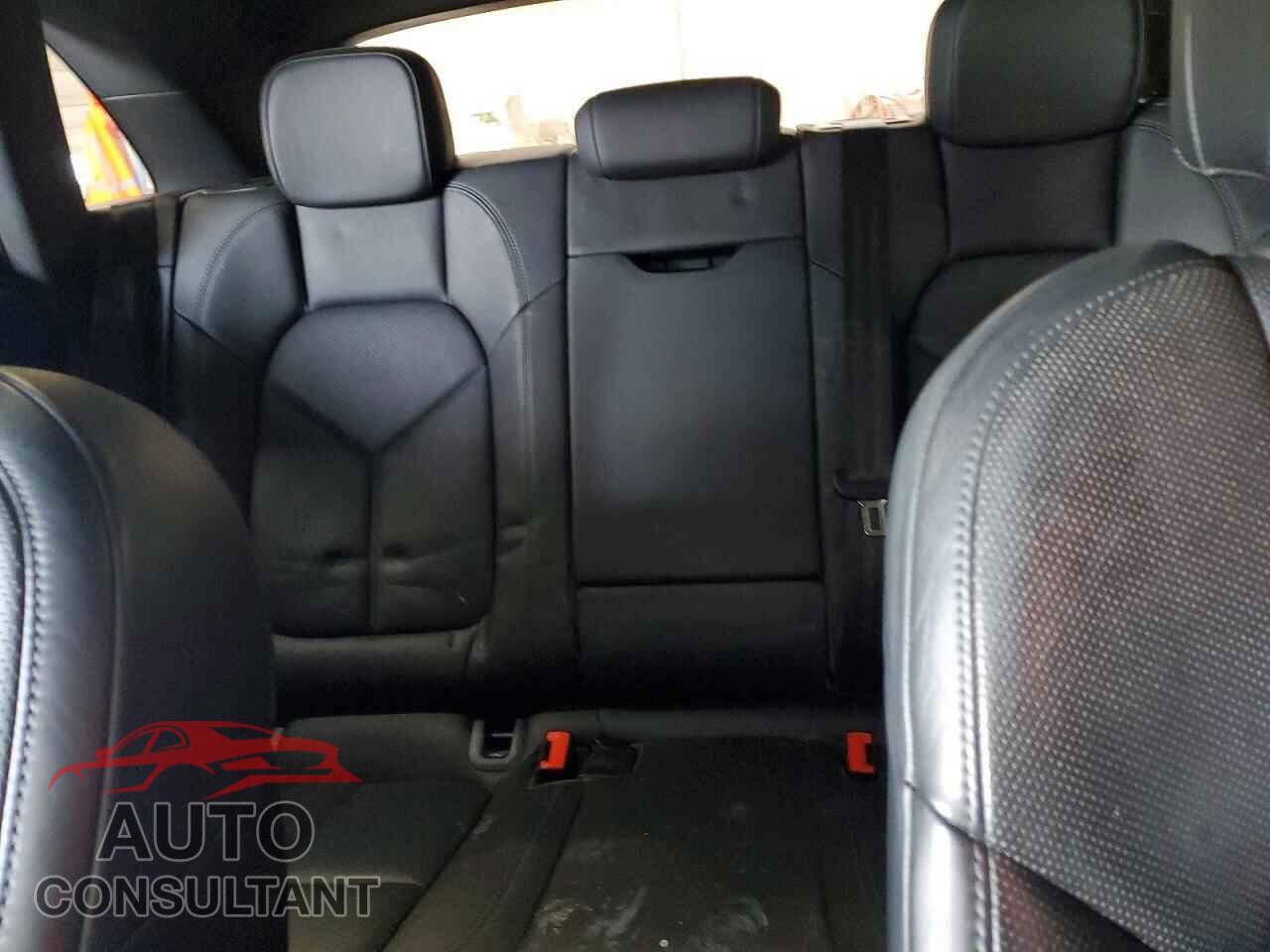 PORSCHE MACAN 2021 - WP1AA2A56MLB00453