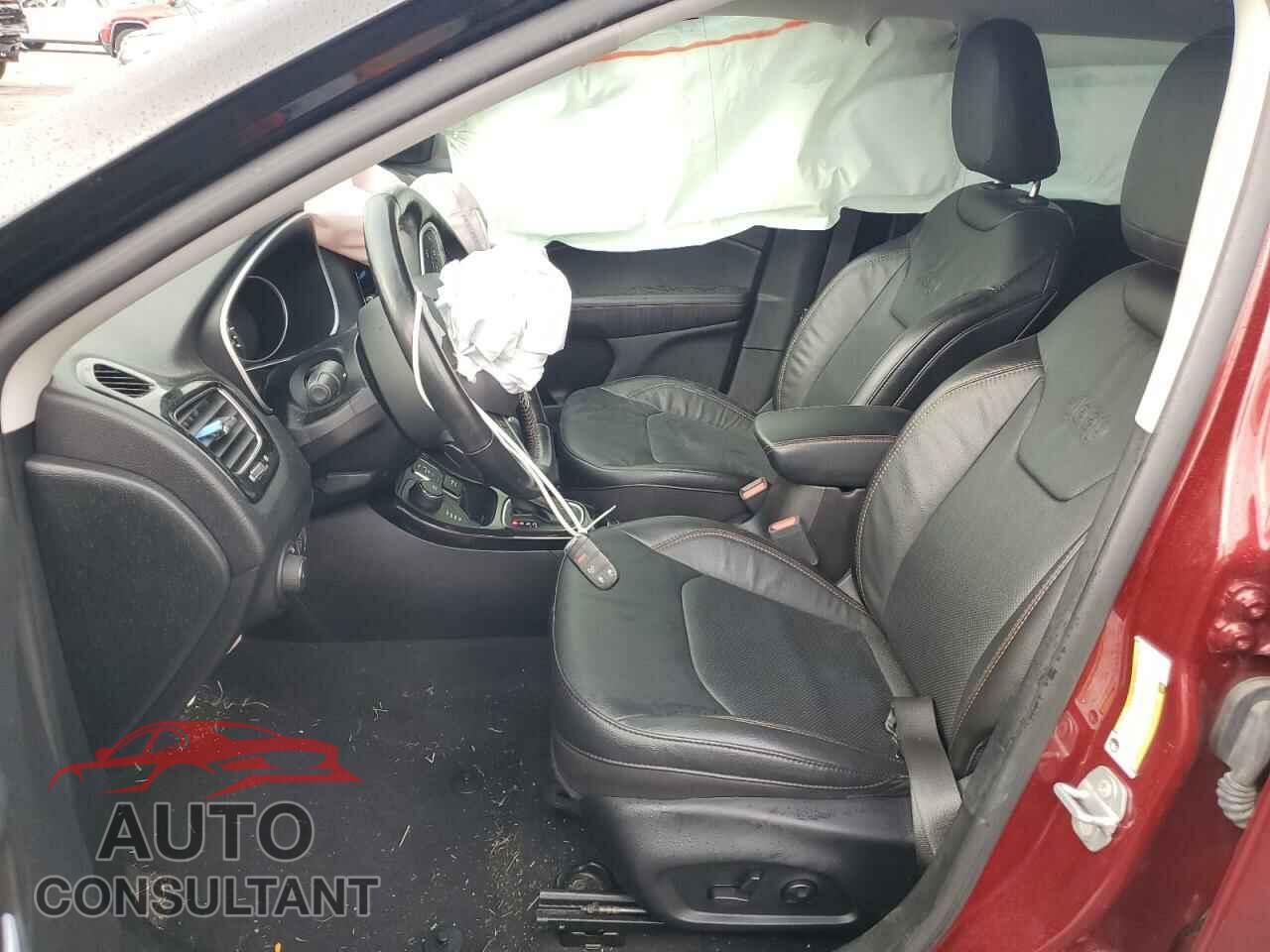 JEEP COMPASS 2021 - 3C4NJDCB7MT558475