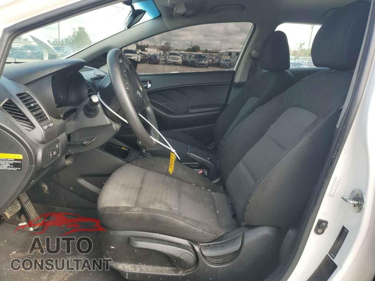KIA FORTE 2016 - KNAFK5A87G5622627