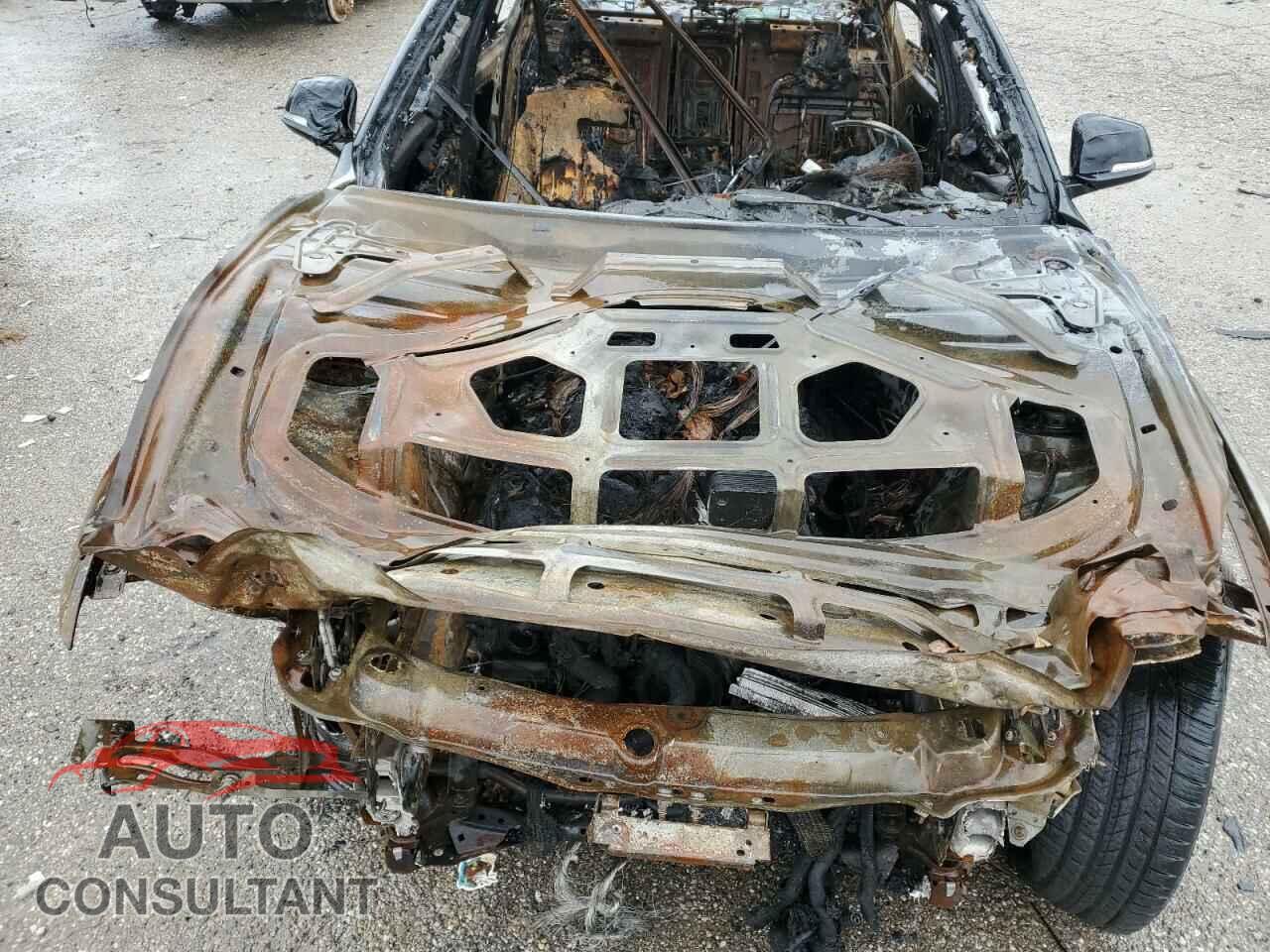 BMW 3 SERIES 2013 - WBA3B3C59DF539281