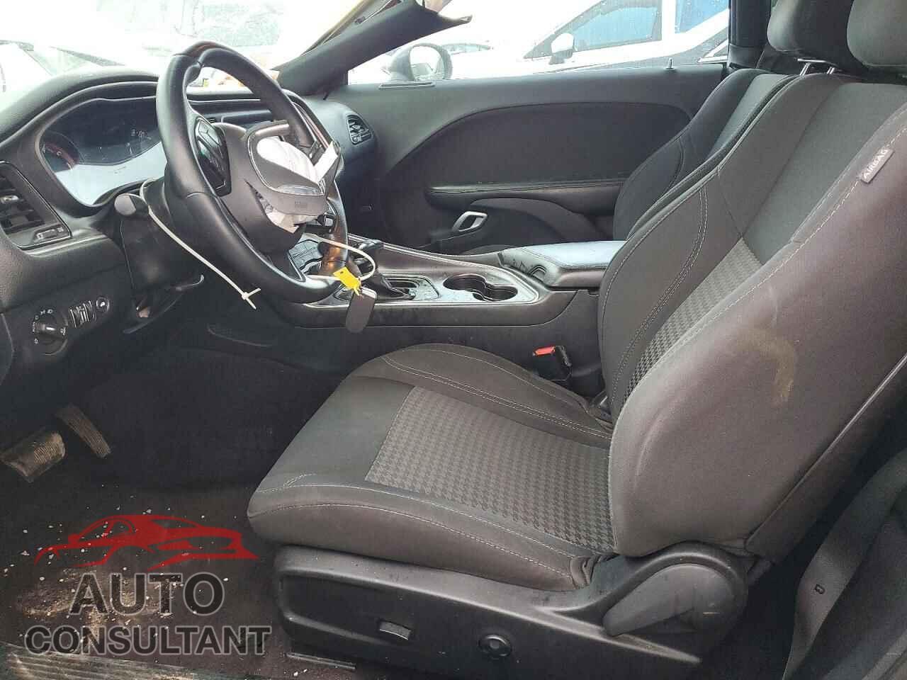 DODGE CHALLENGER 2018 - 2C3CDZBT8JH162103