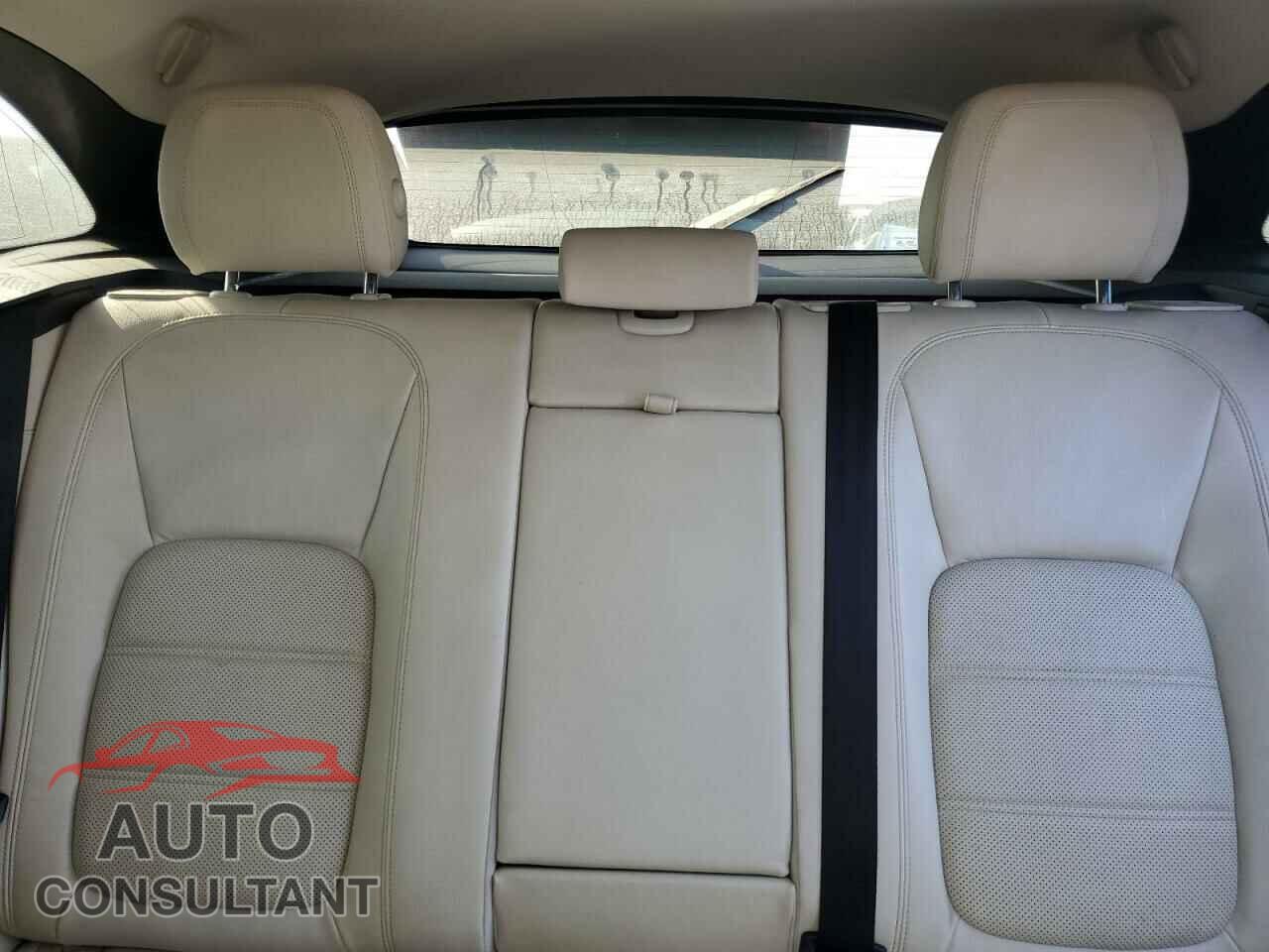 JAGUAR F-PACE 2018 - SADCK2FX3JA290872