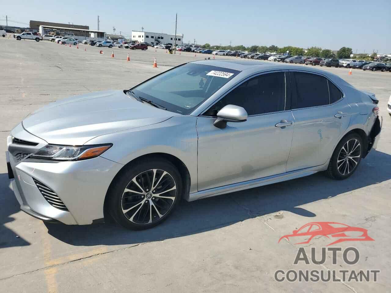 TOYOTA CAMRY 2018 - JTNB11HK9J3048030