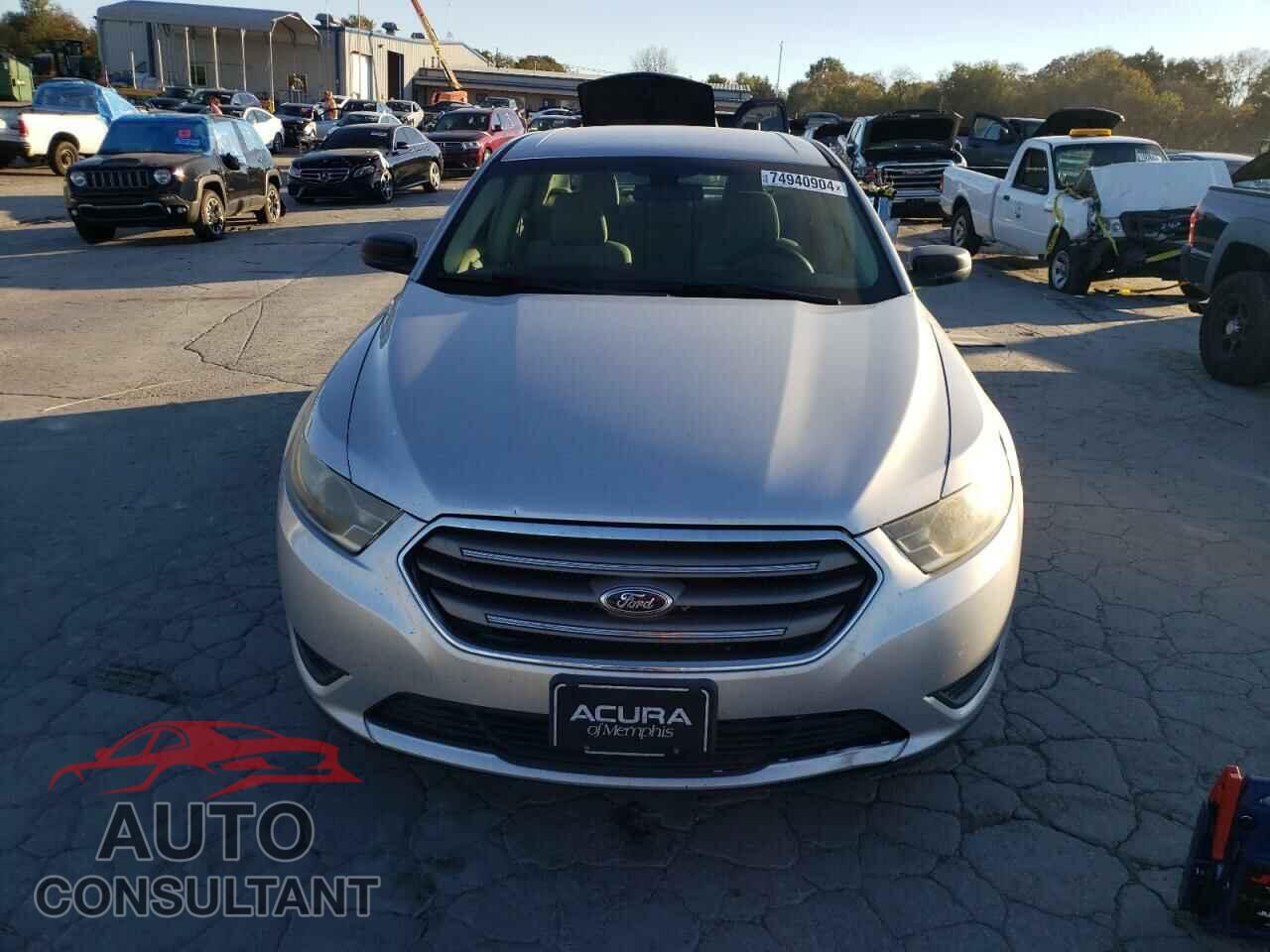 FORD TAURUS 2013 - 1FAHP2D87DG156002